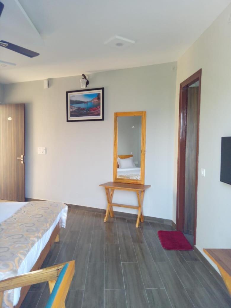 Photo 28