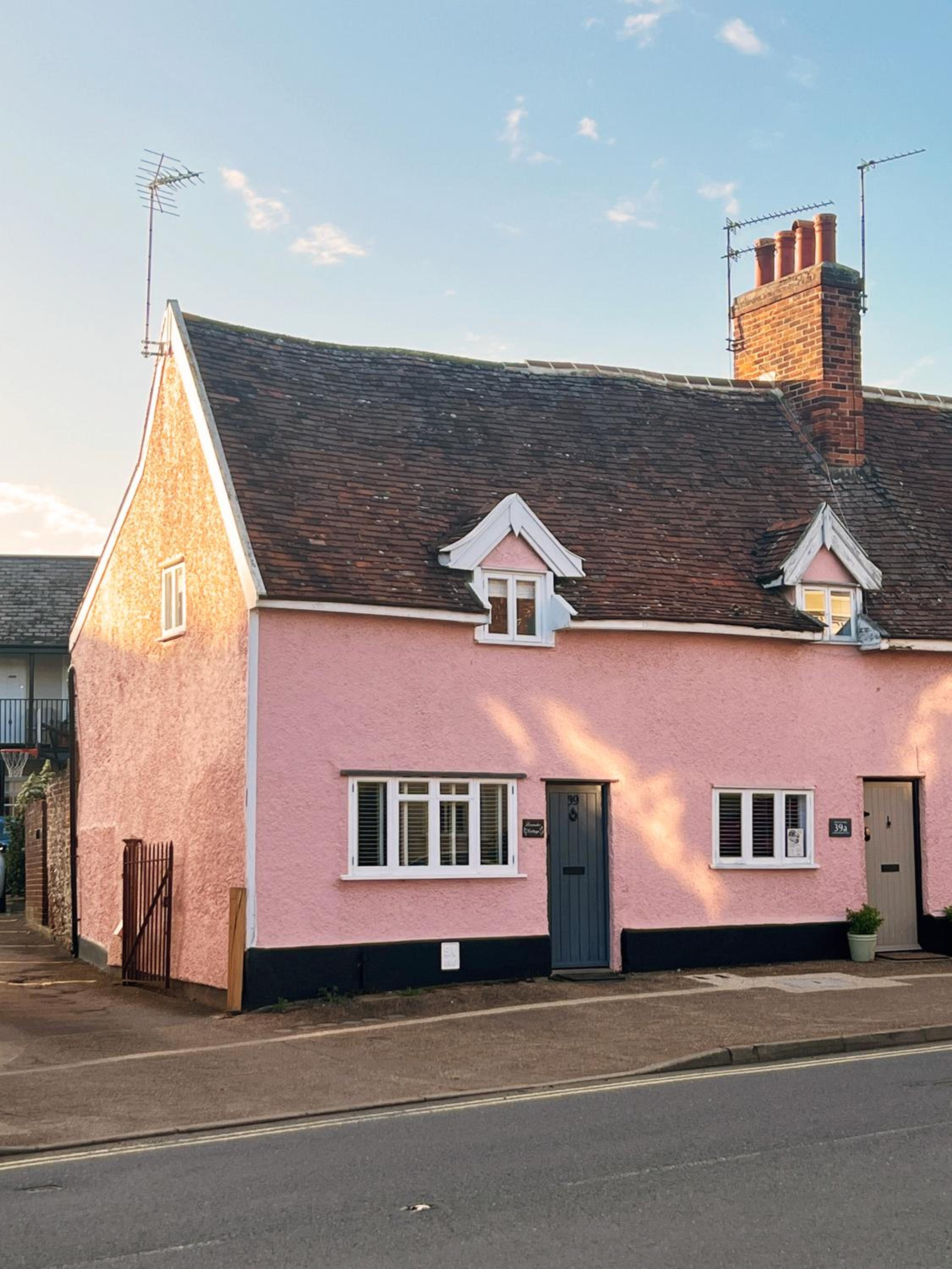 Lavender Cottage, Clare view 2