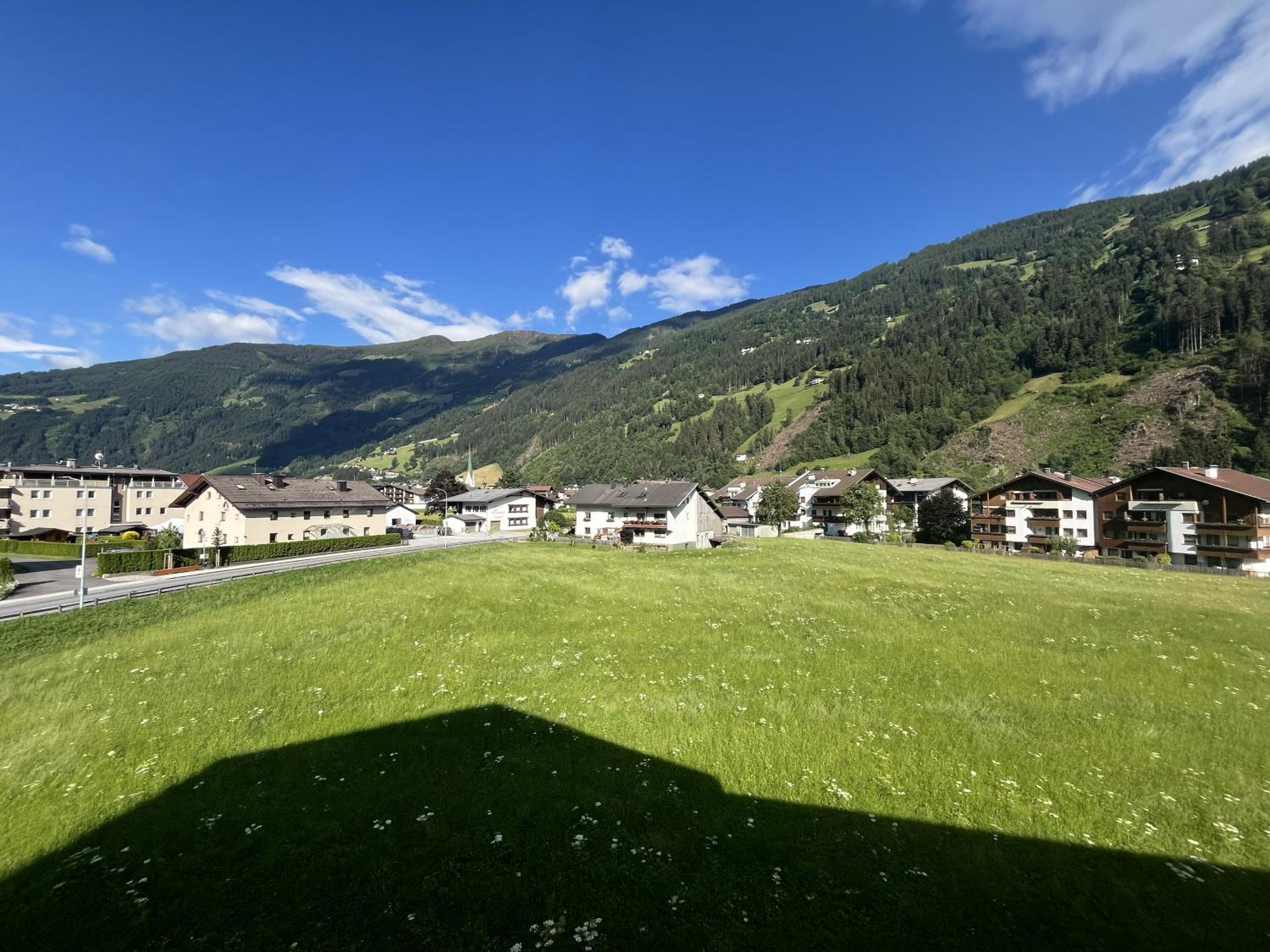 Zell Views Apartments