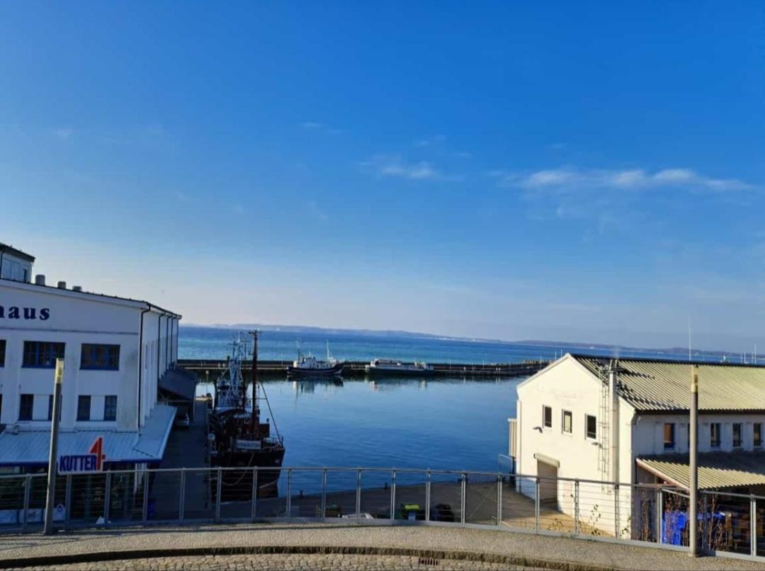 Sonnige Fewo Hafen in Sassnitz