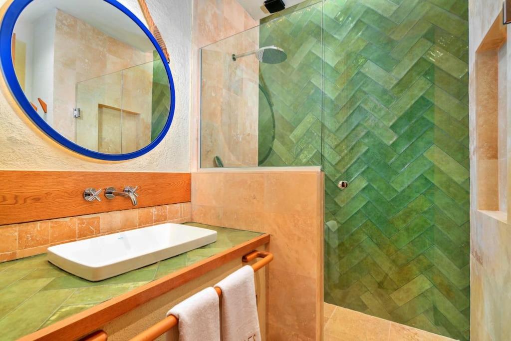 Villa Thalia - Ultra luxury villa for 10 people view 2
