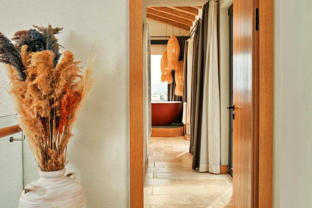 Villa Thalia - Ultra luxury villa for 10 people view 4