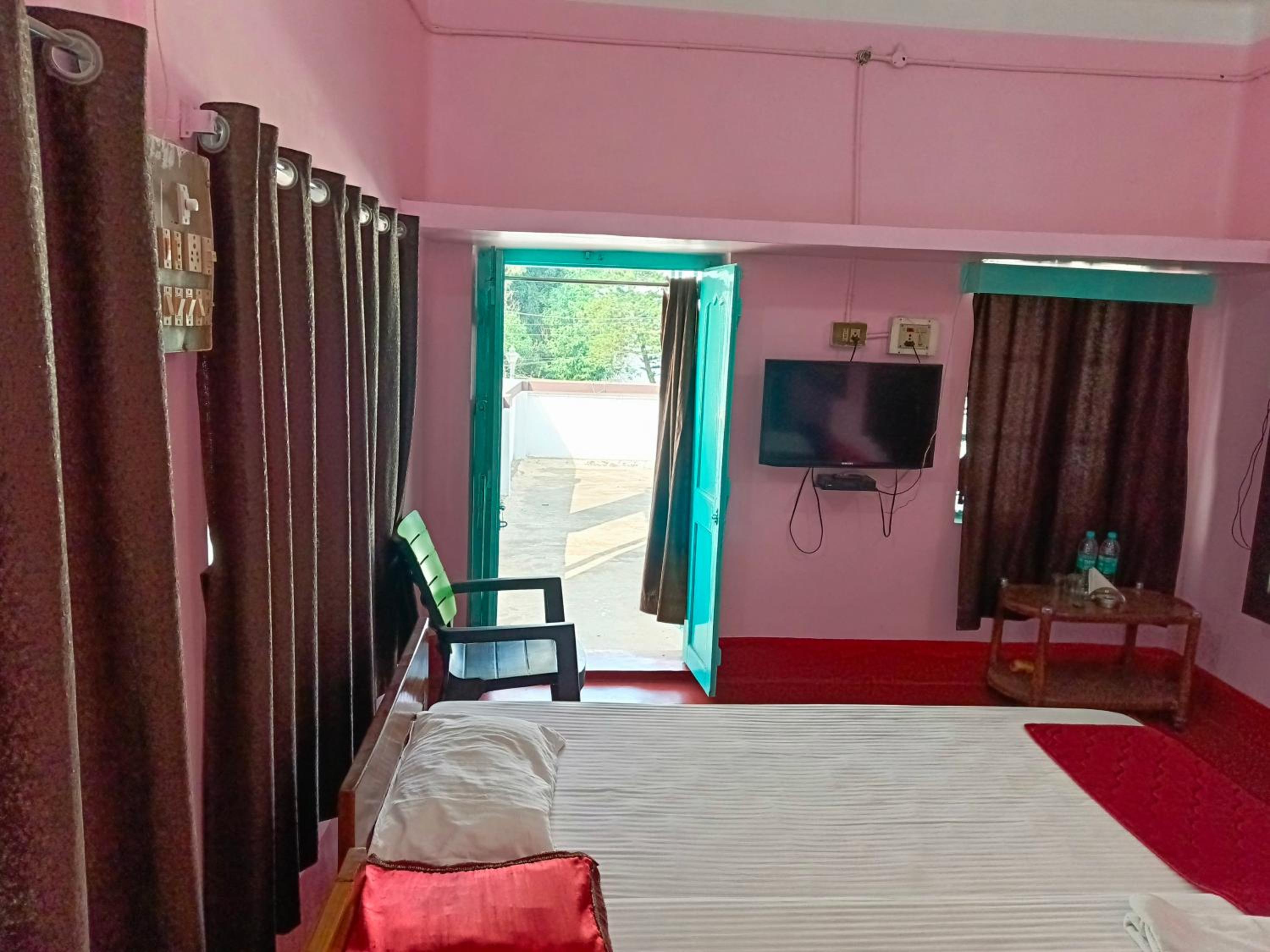 Savtri Cottage