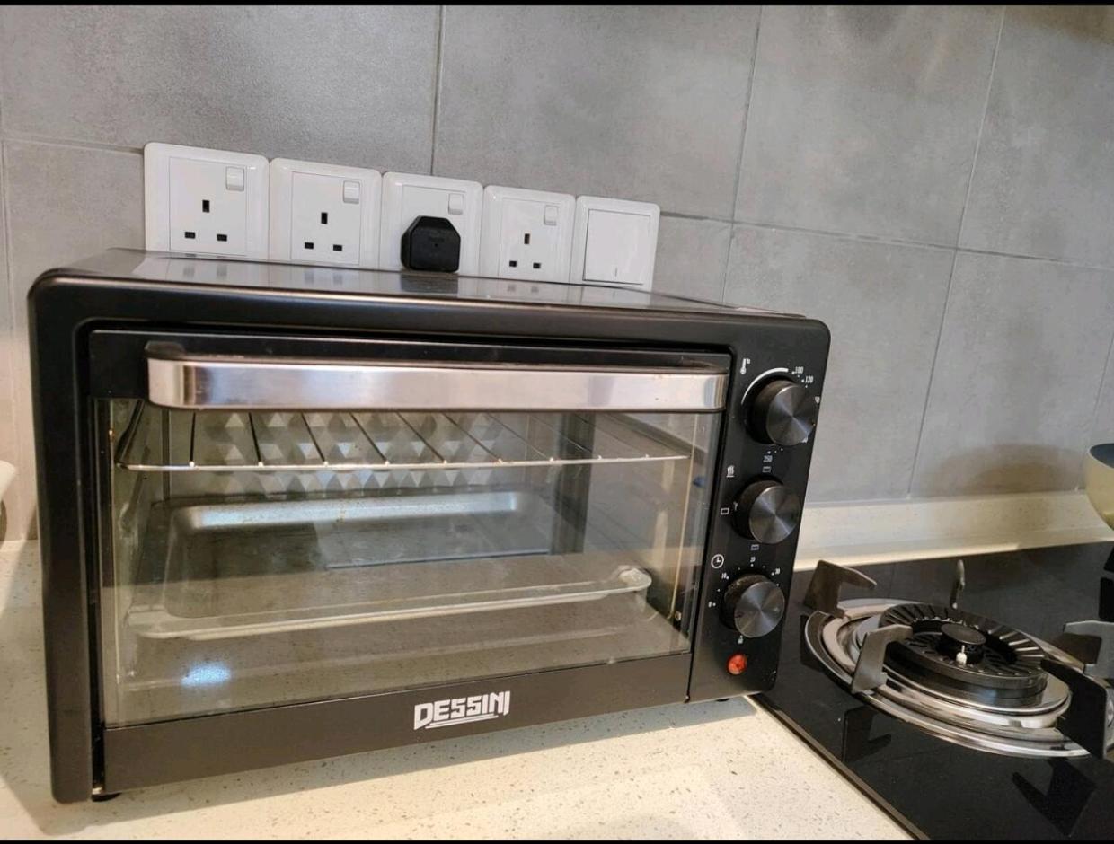 7INN VELOCITY MRT (M Vertica)Free Wifi