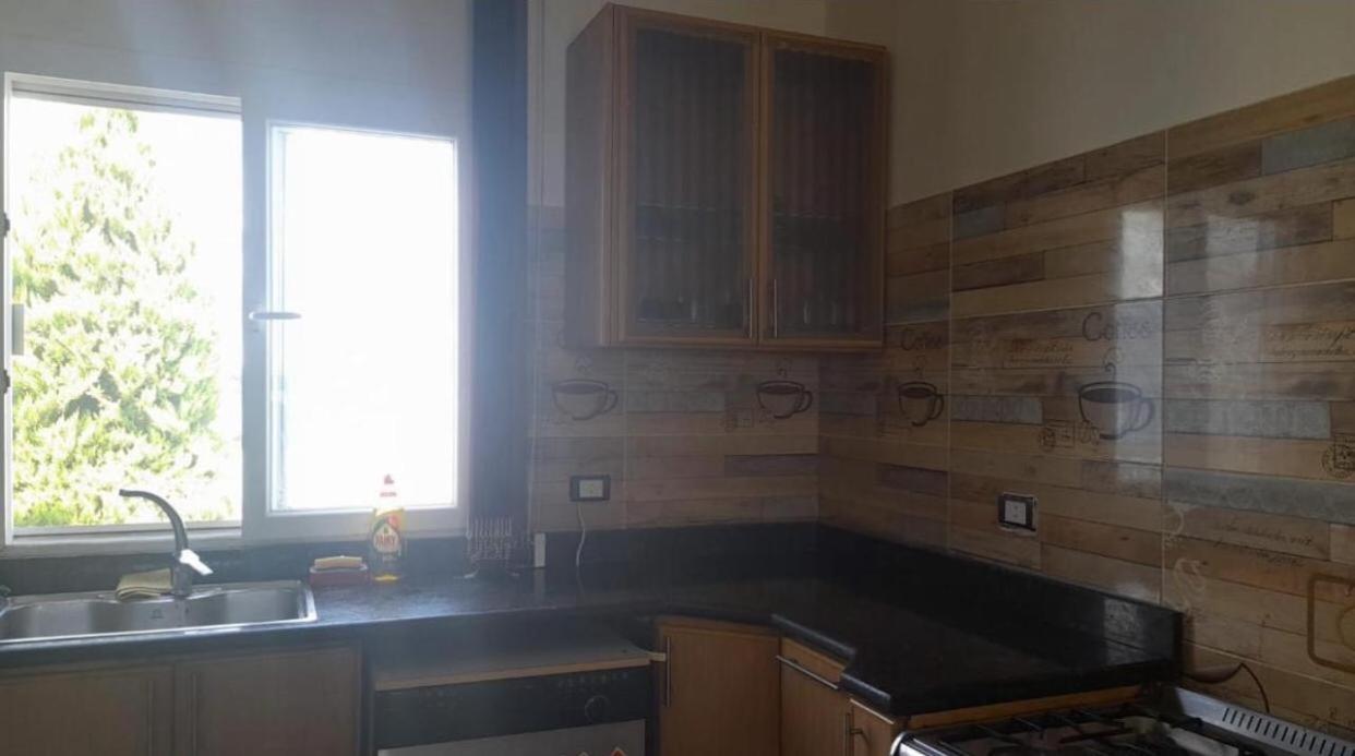 Mountain View North Coast Vila for Families Only