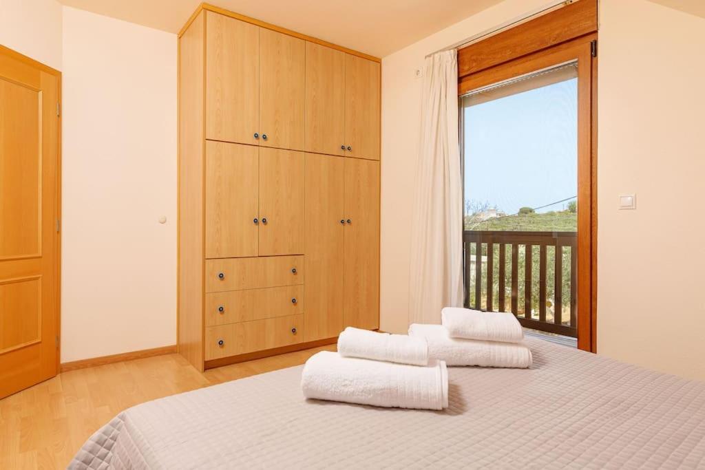 Villa in Green Estate with Heated Pool 2' from Golden Beach view 5