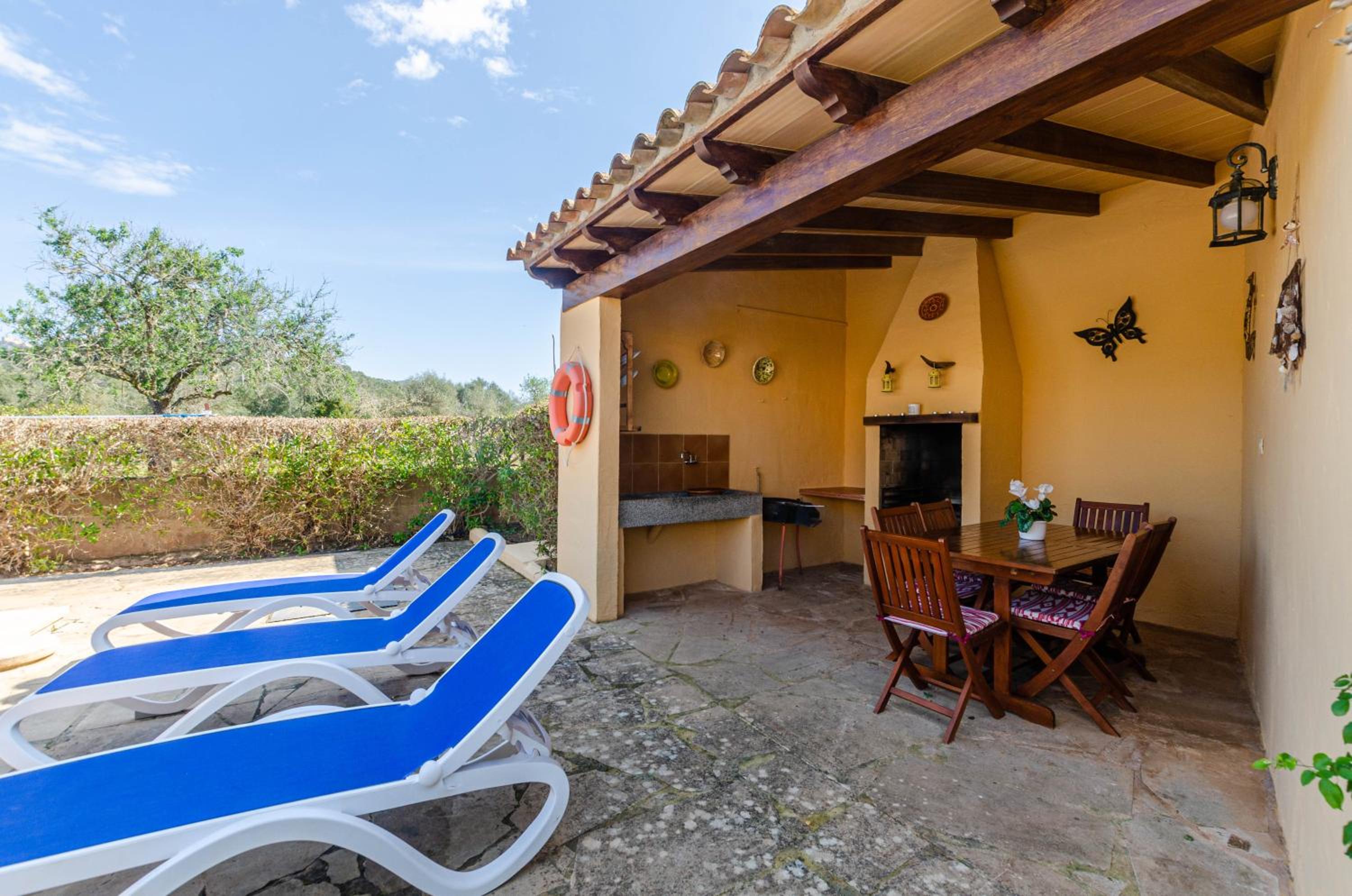 YourHouse Can Galeri villa