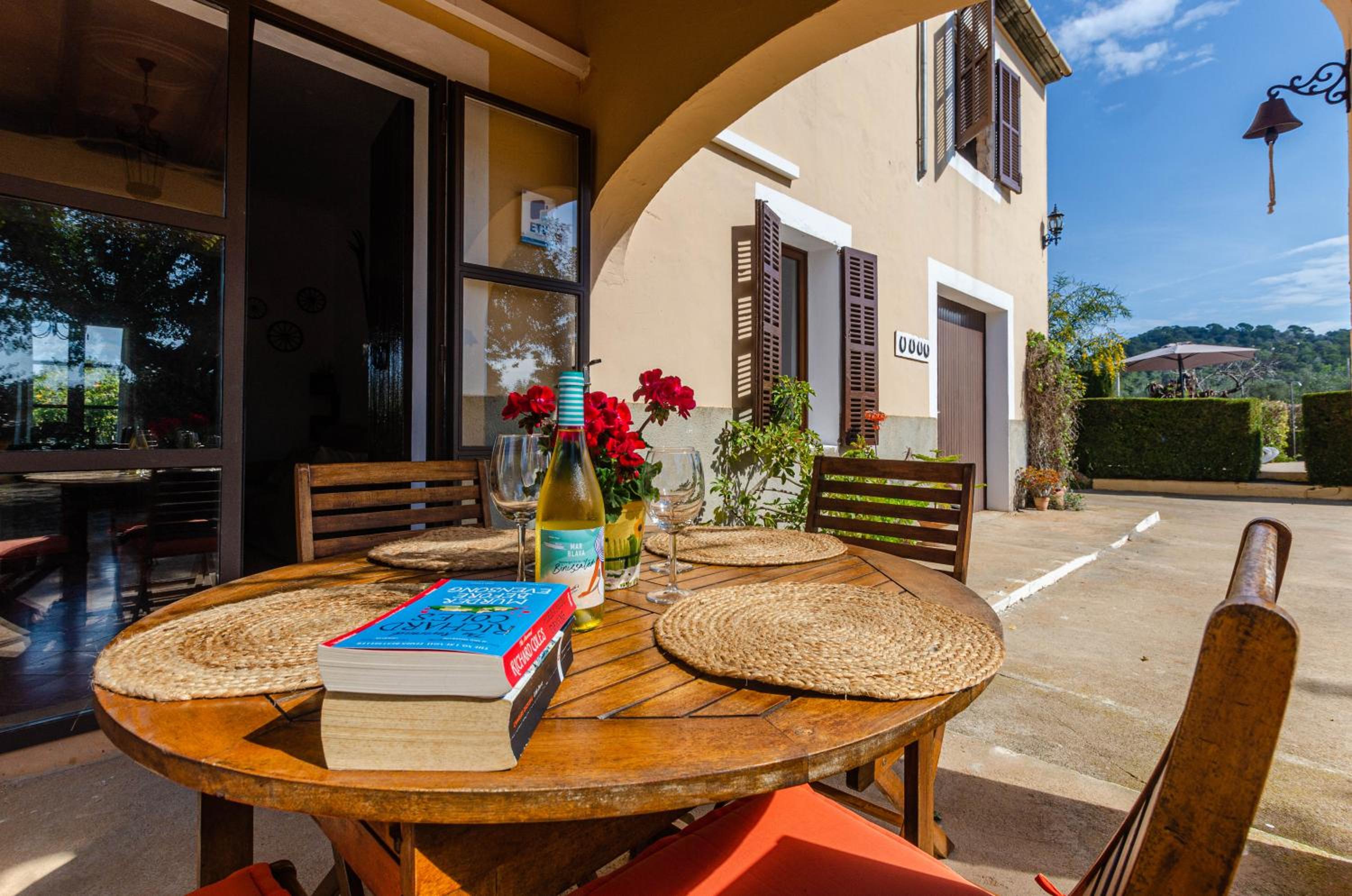 YourHouse Can Galeri villa