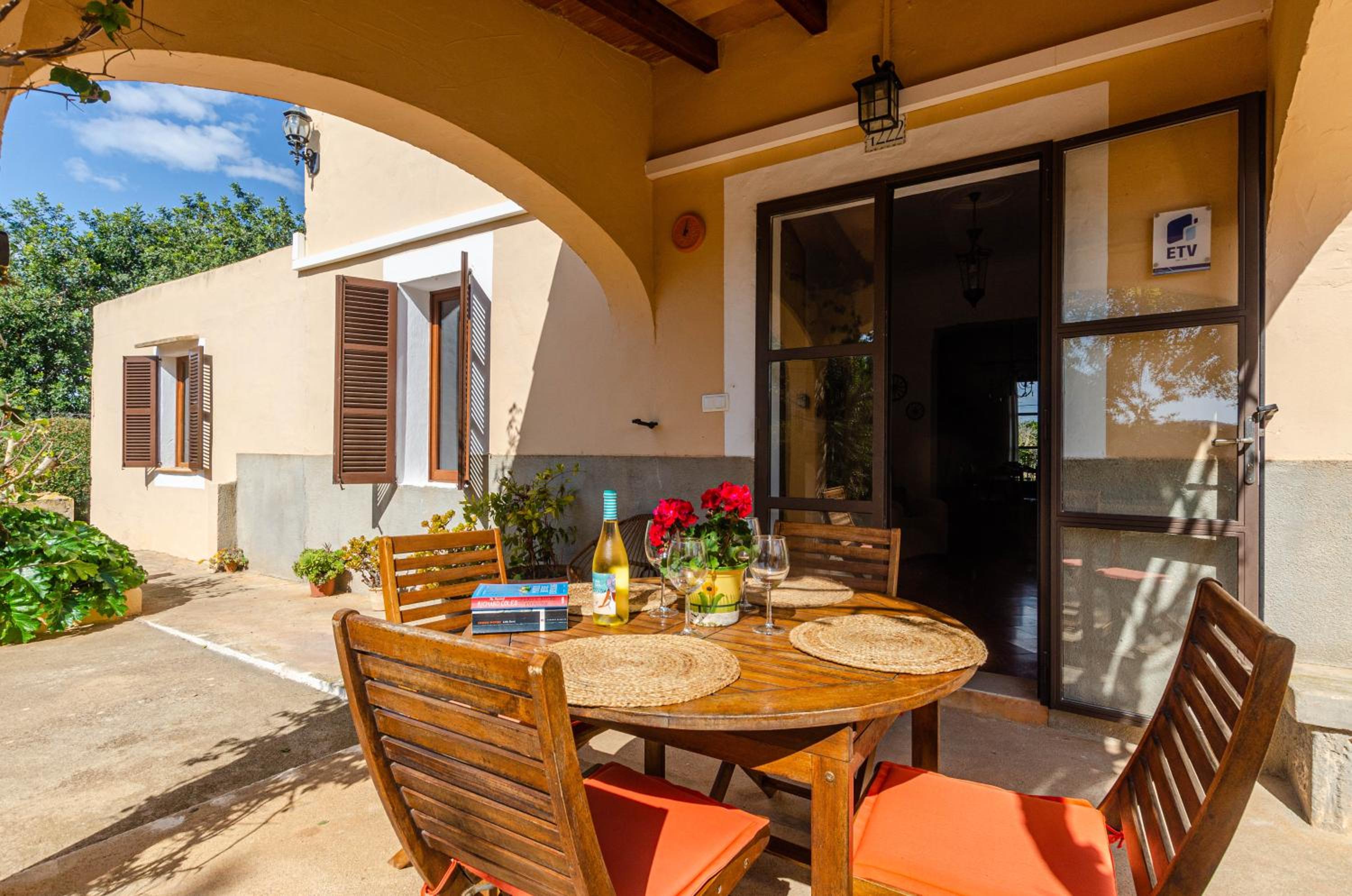 YourHouse Can Galeri villa