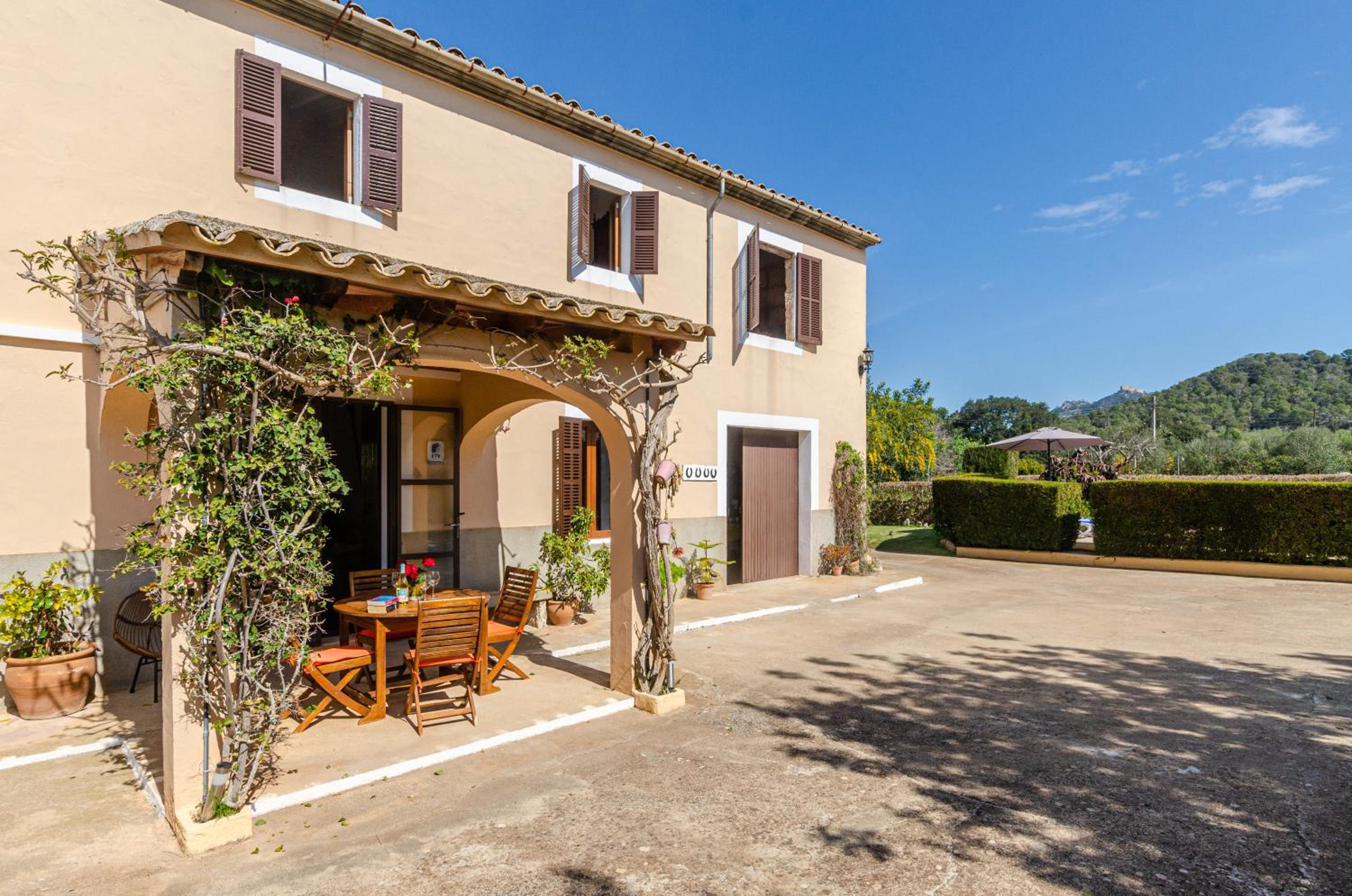 YourHouse Can Galeri villa