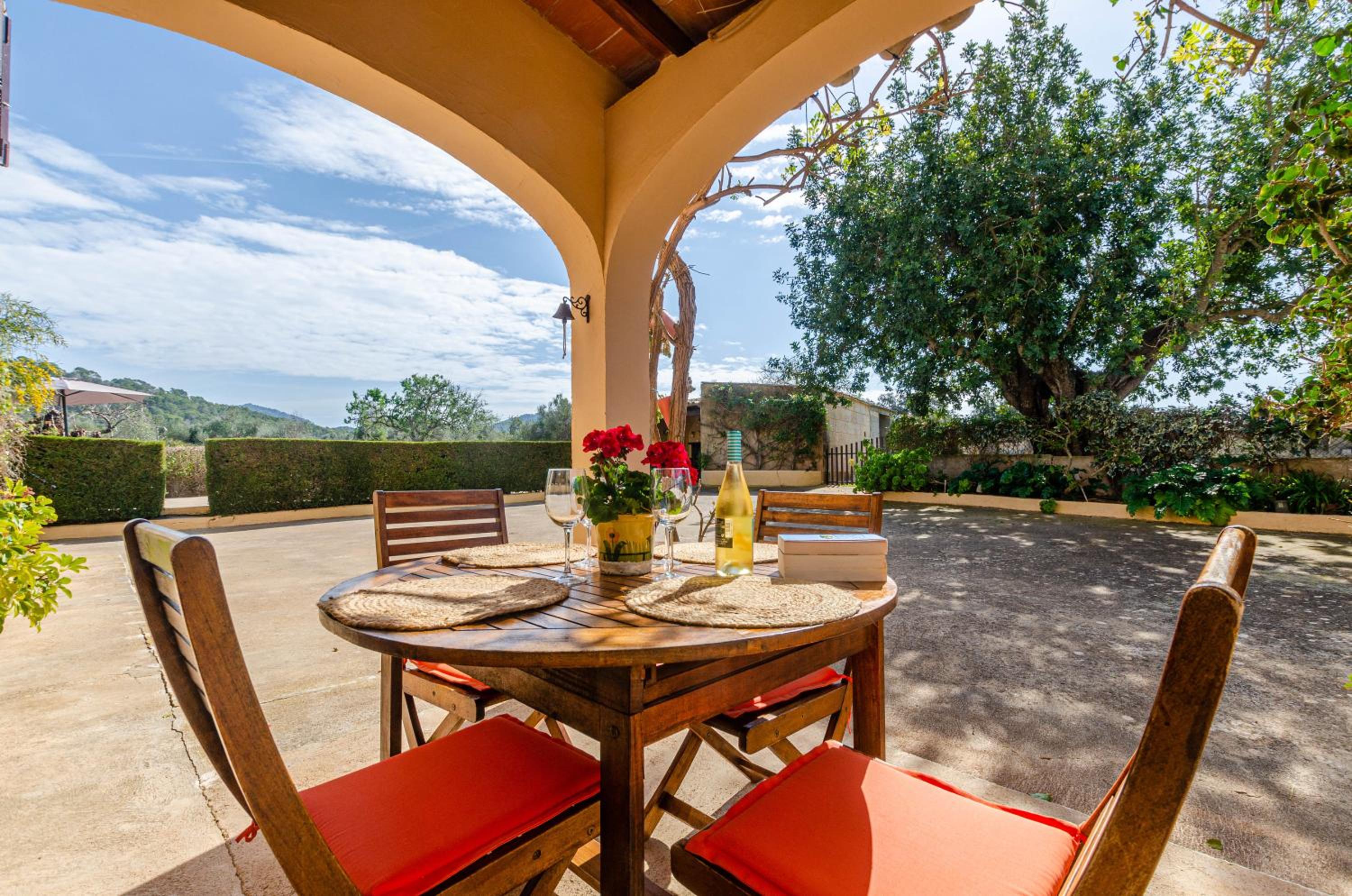 YourHouse Can Galeri villa