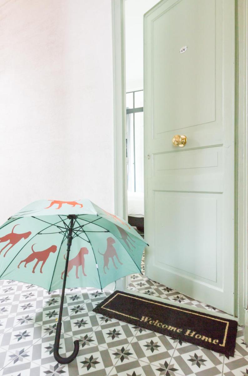 Romantic Artist Room Montmartre Bed & Breakfast