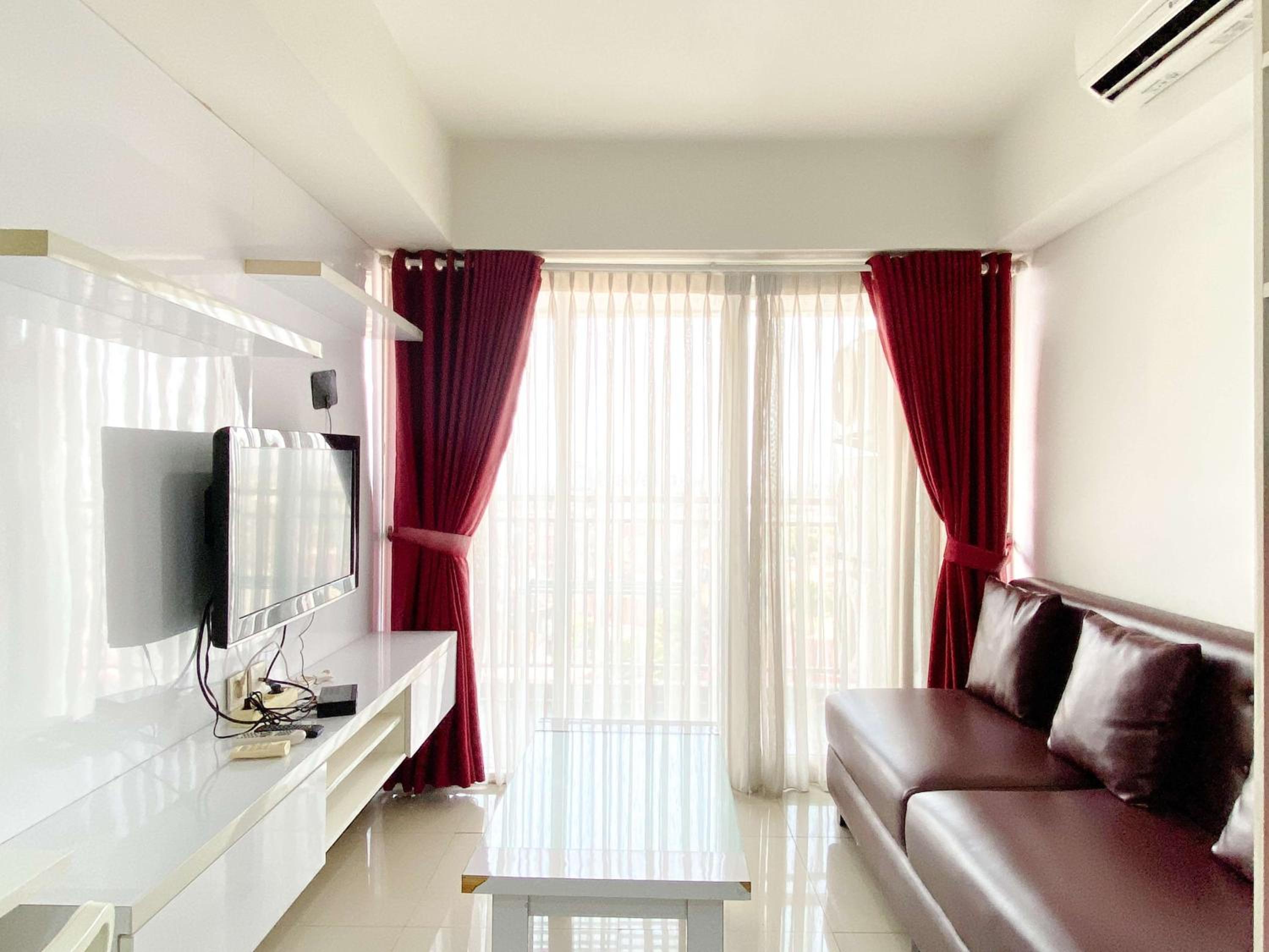 Comfort Stay and Homey 2BR Apartment at H Residence By Travelio view 2