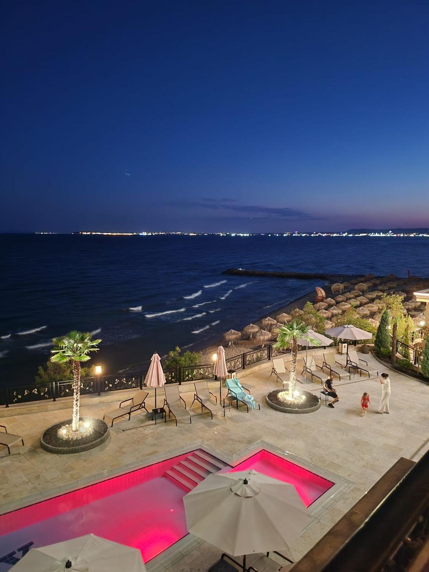 ONYX 1 Private Apartment Kralev