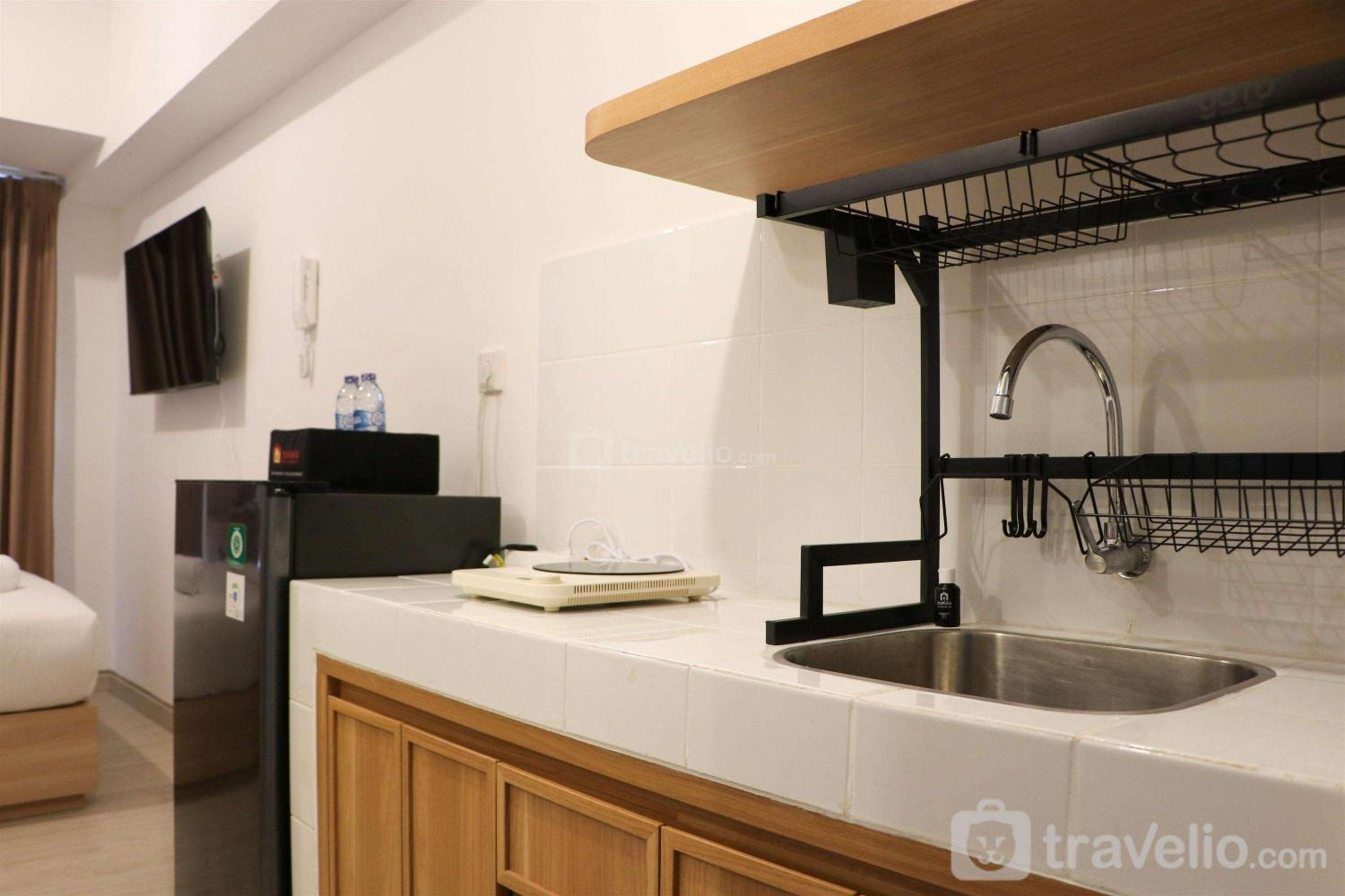 Relaxing Studio Apartment at Tokyo Riverside PIK 2 By Travelio view 5