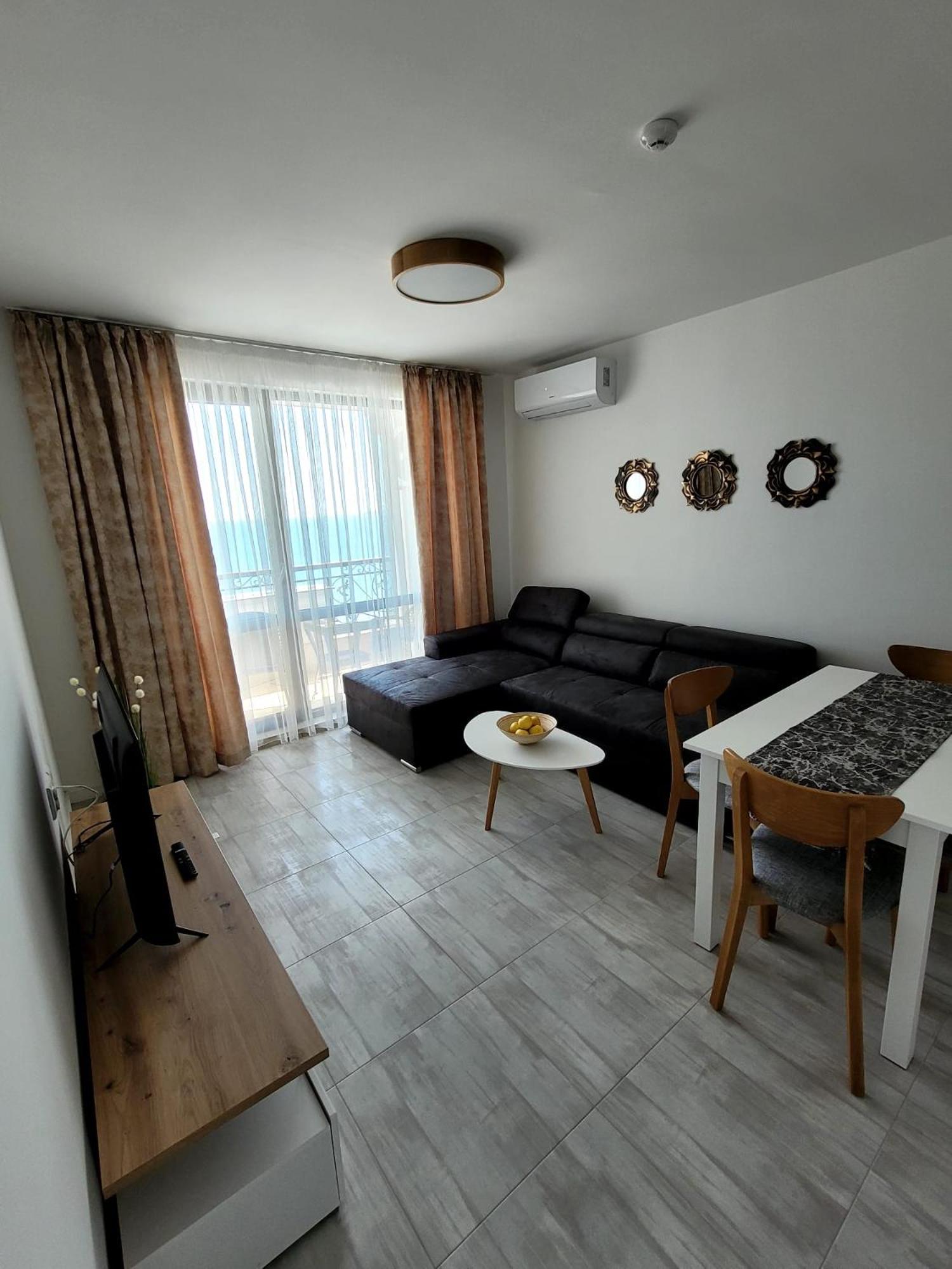 ONYX 1 Private Apartment Kralev