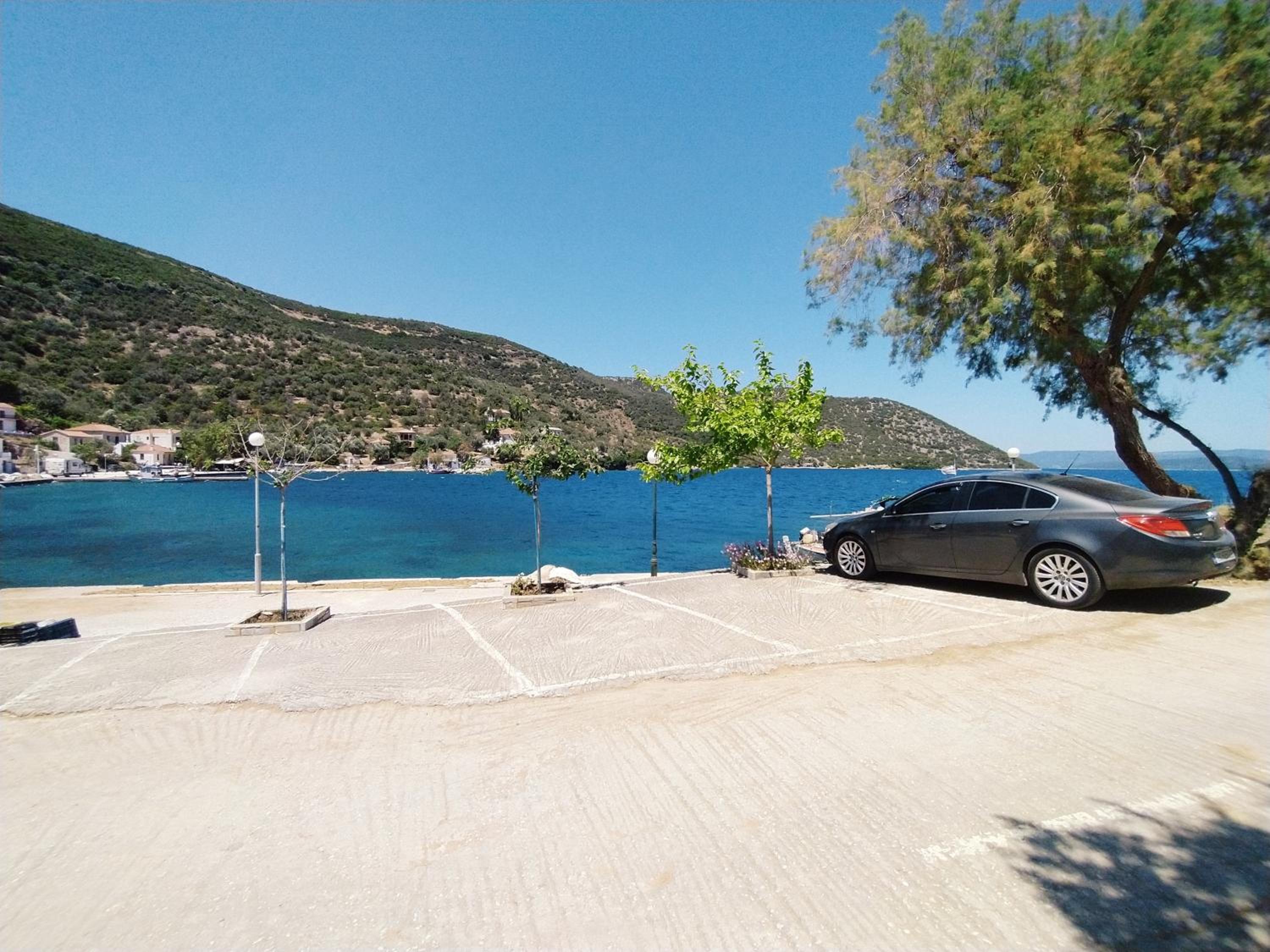 Amfithea Seaview apartment