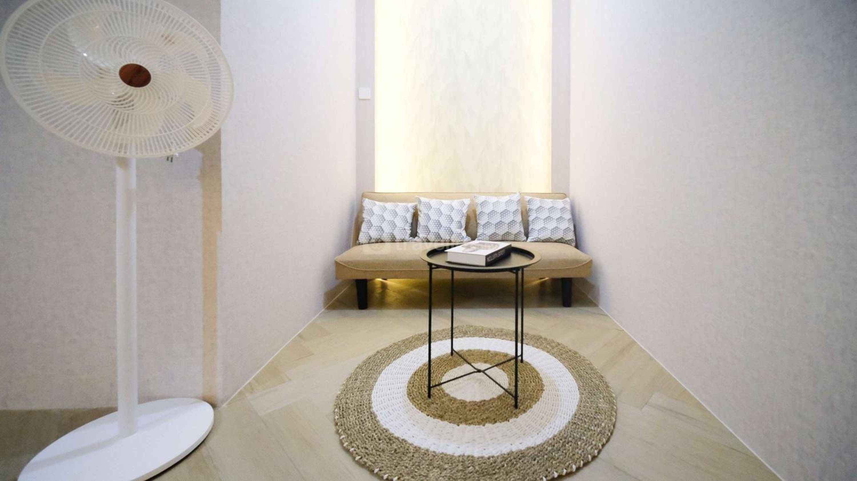 Comfort Living 1BR at The City Square Surabaya Apartment By Travelio view 3