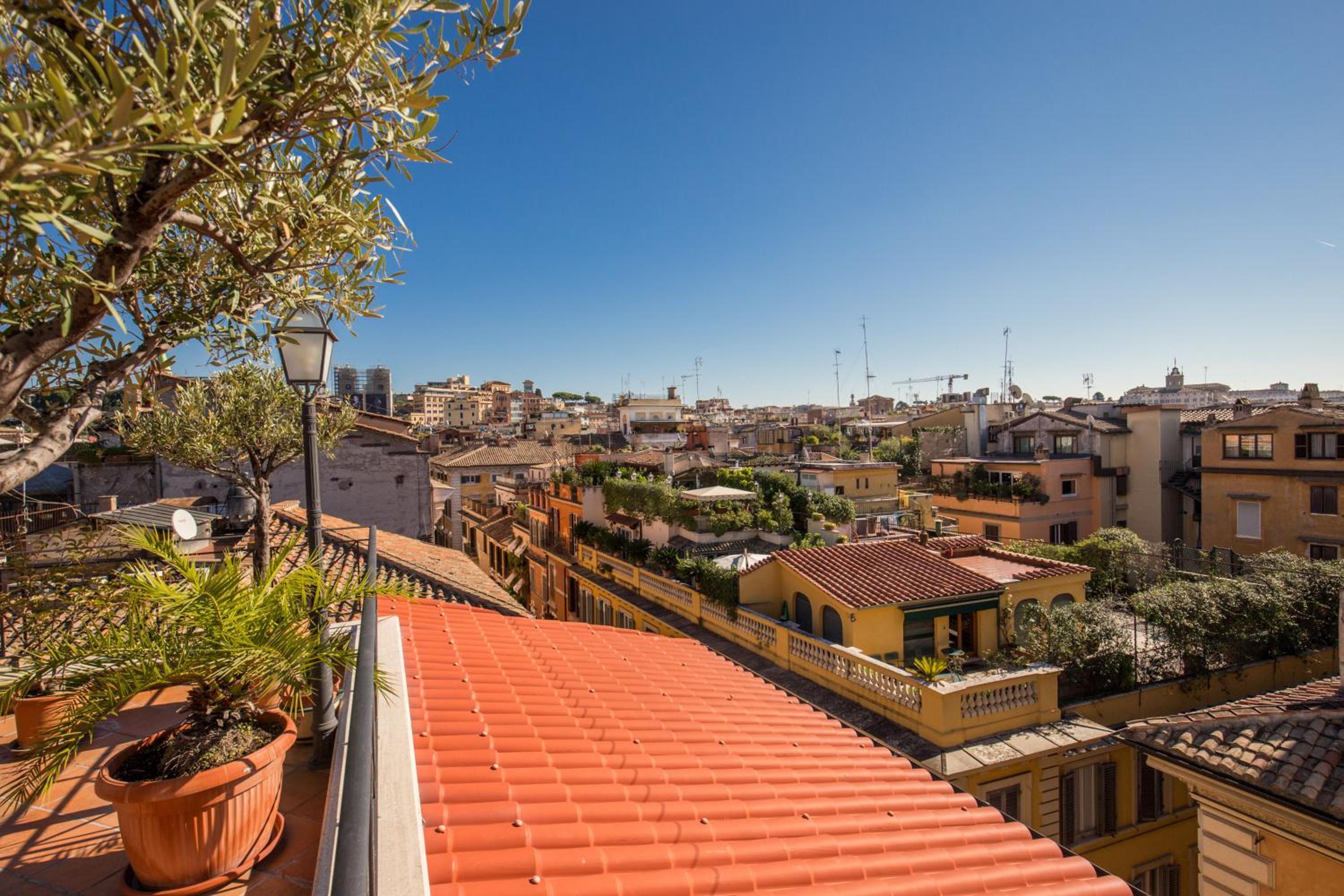 Hotel La Lumiere Di Piazza Di Spagna 2
