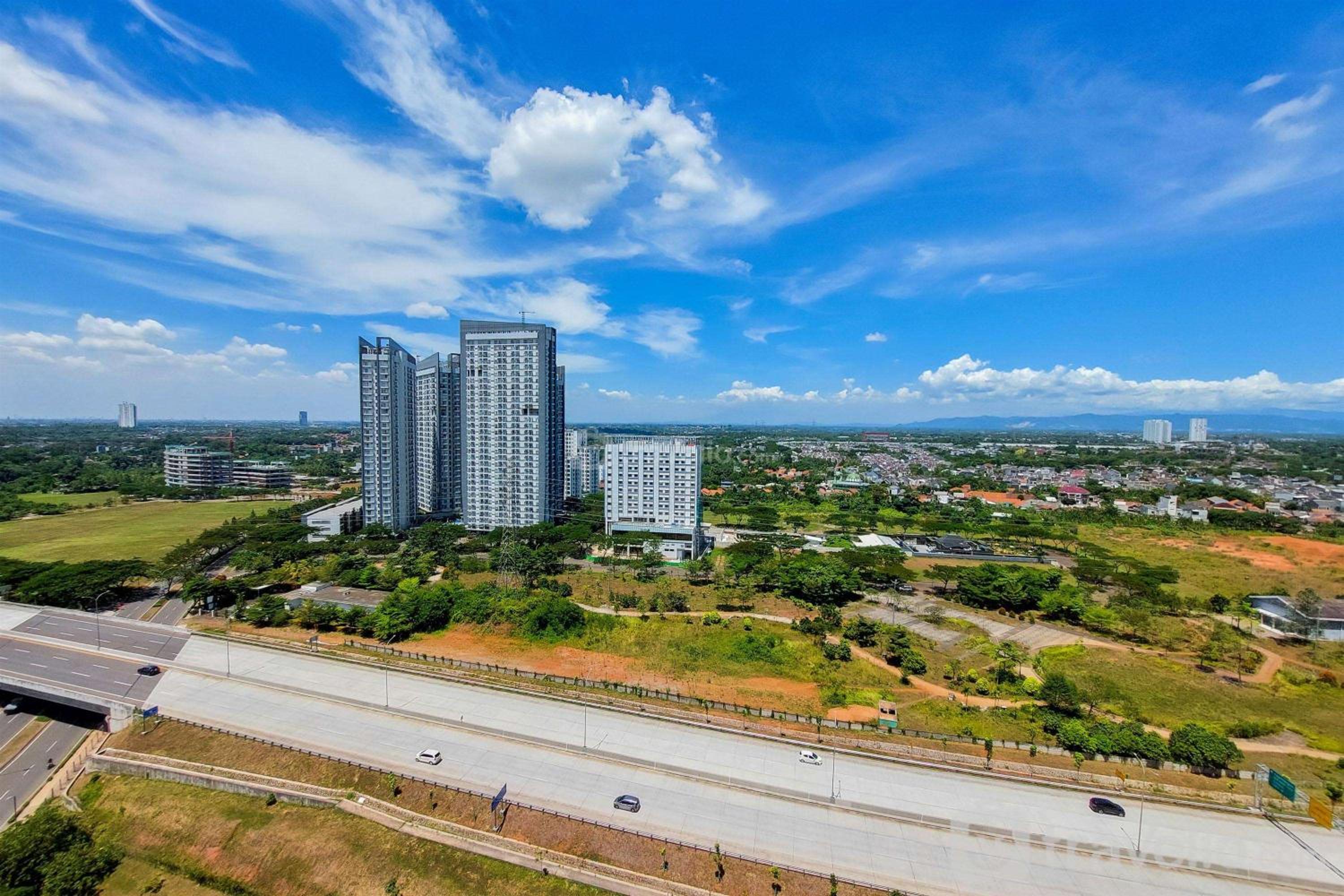 Restful and Best Choice Studio Sky House BSD Apartment By Travelio