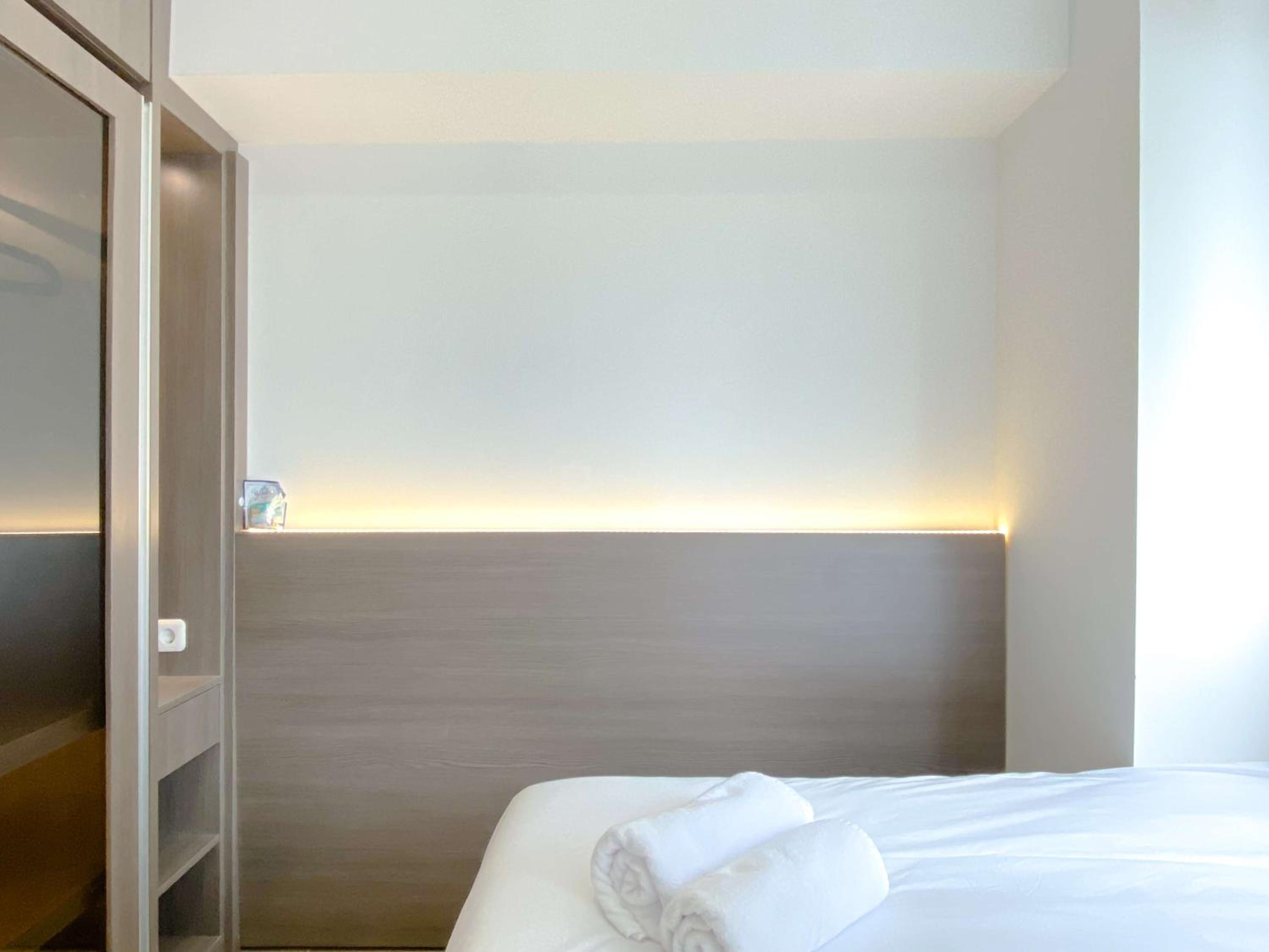 Best Deal and Comfy 2BR at Meikarta Apartment By Travelio view 2