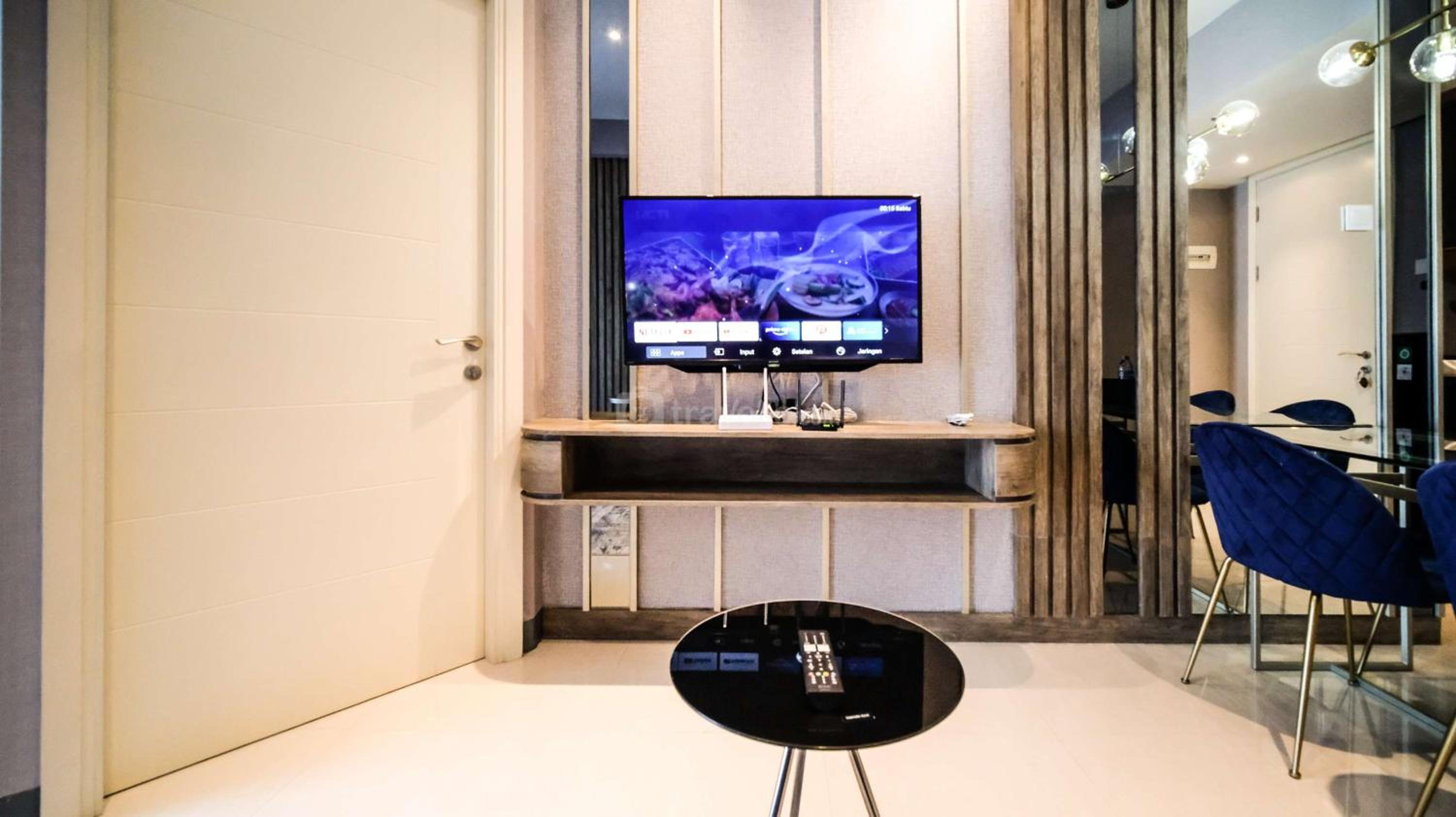 Simple and Homey 2BR at Benson Supermall Mansion Apartment By Travelio