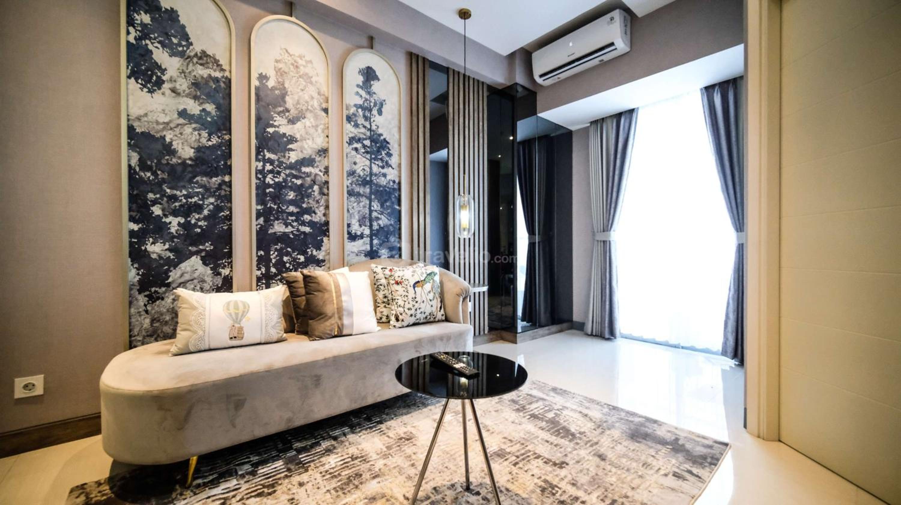 Simple and Homey 2BR at Benson Supermall Mansion Apartment By Travelio
