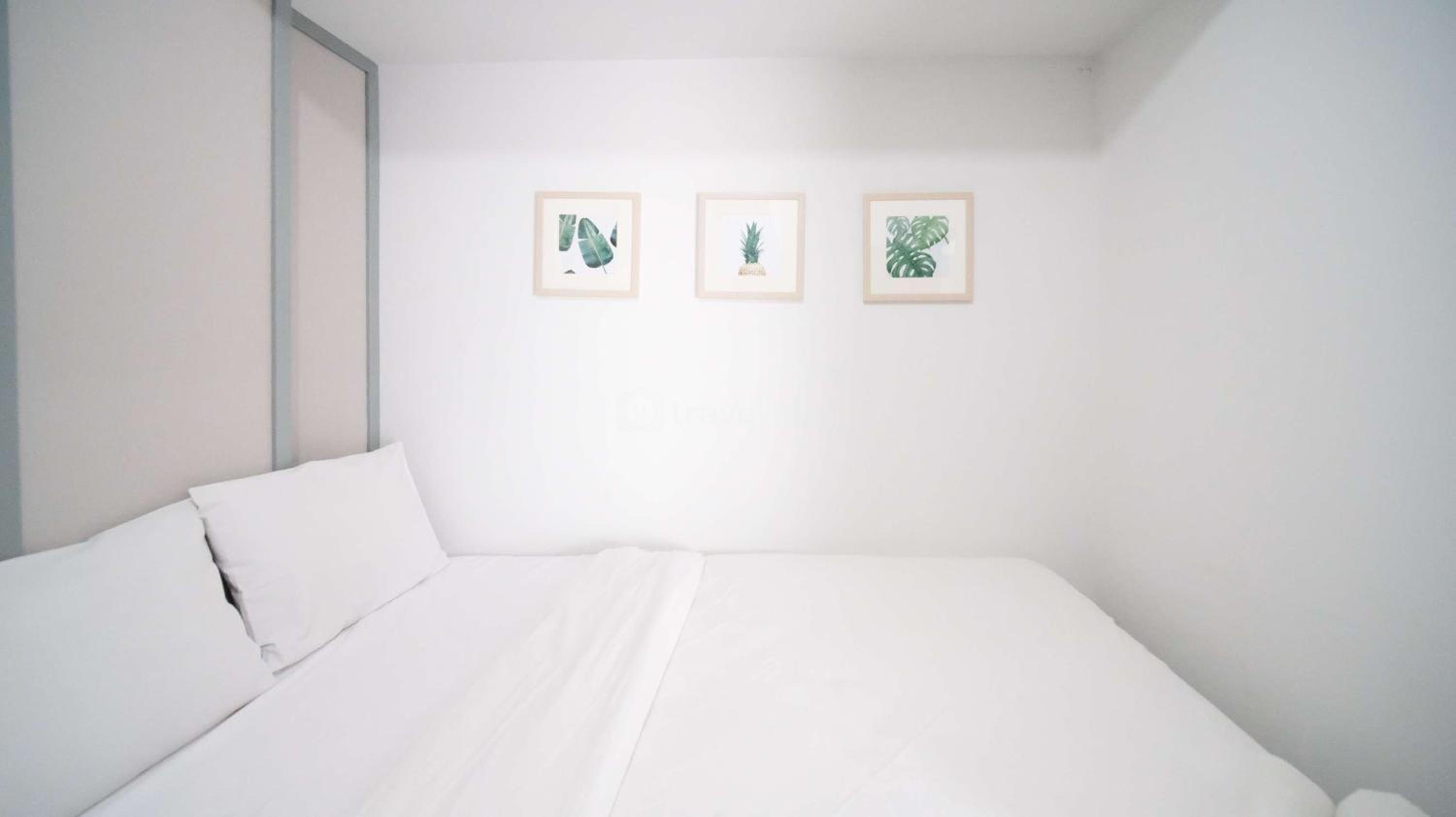 Compact and New 2BR Apartment at Suncity Residence By Travelio view 4