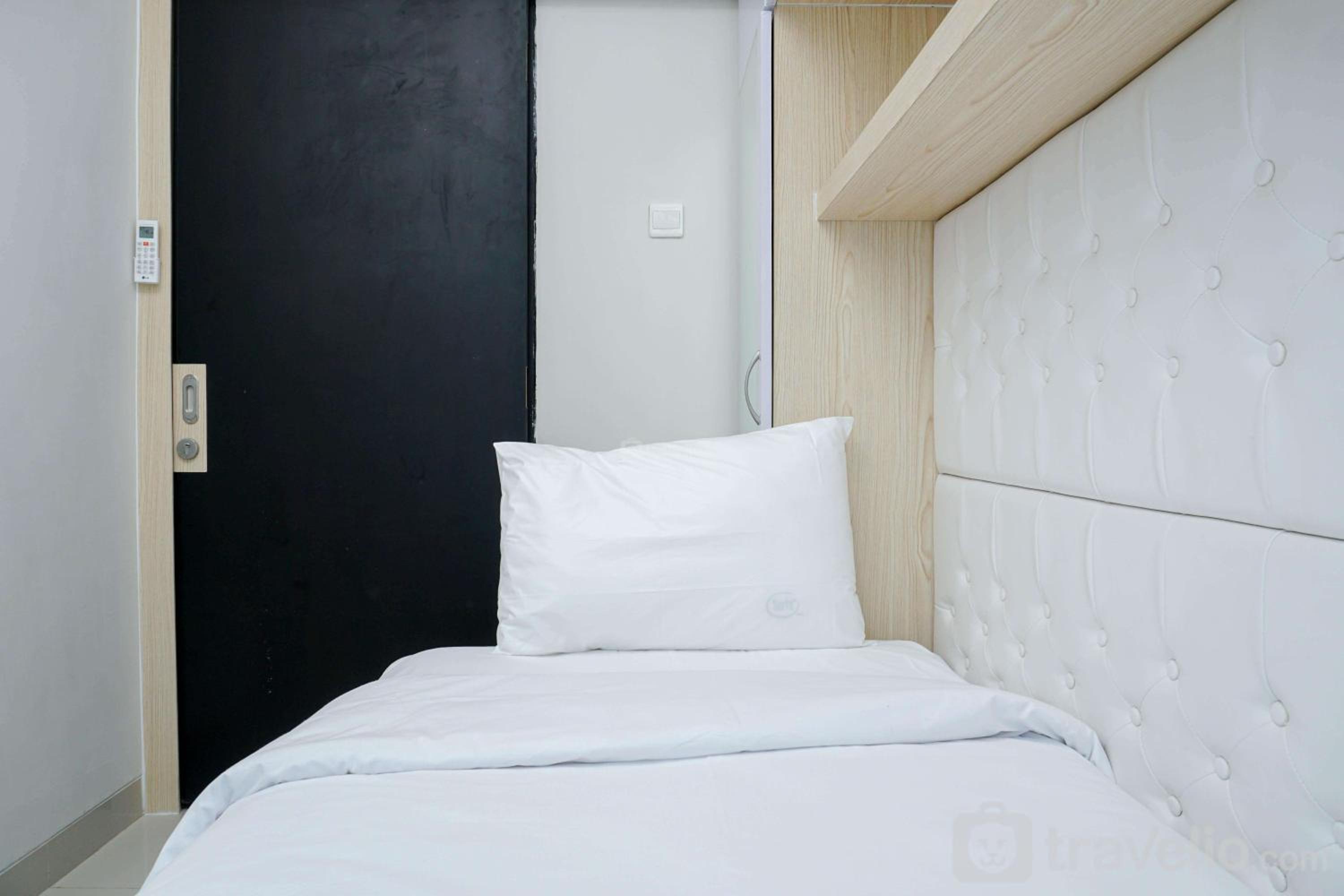 Cozy Minimalist 2BR with City View at Atlanta Apartment By Travelio view 3