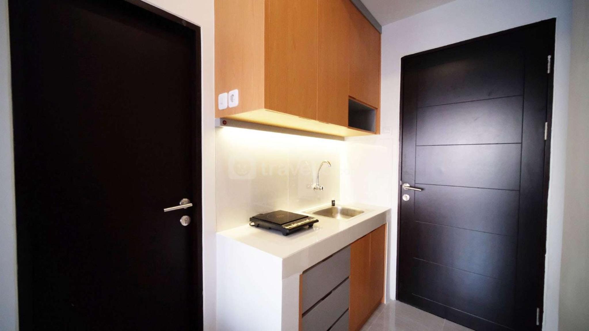 Tidy and Cozy Stay Studio Apartment at Suncity Residence By Travelio view 2