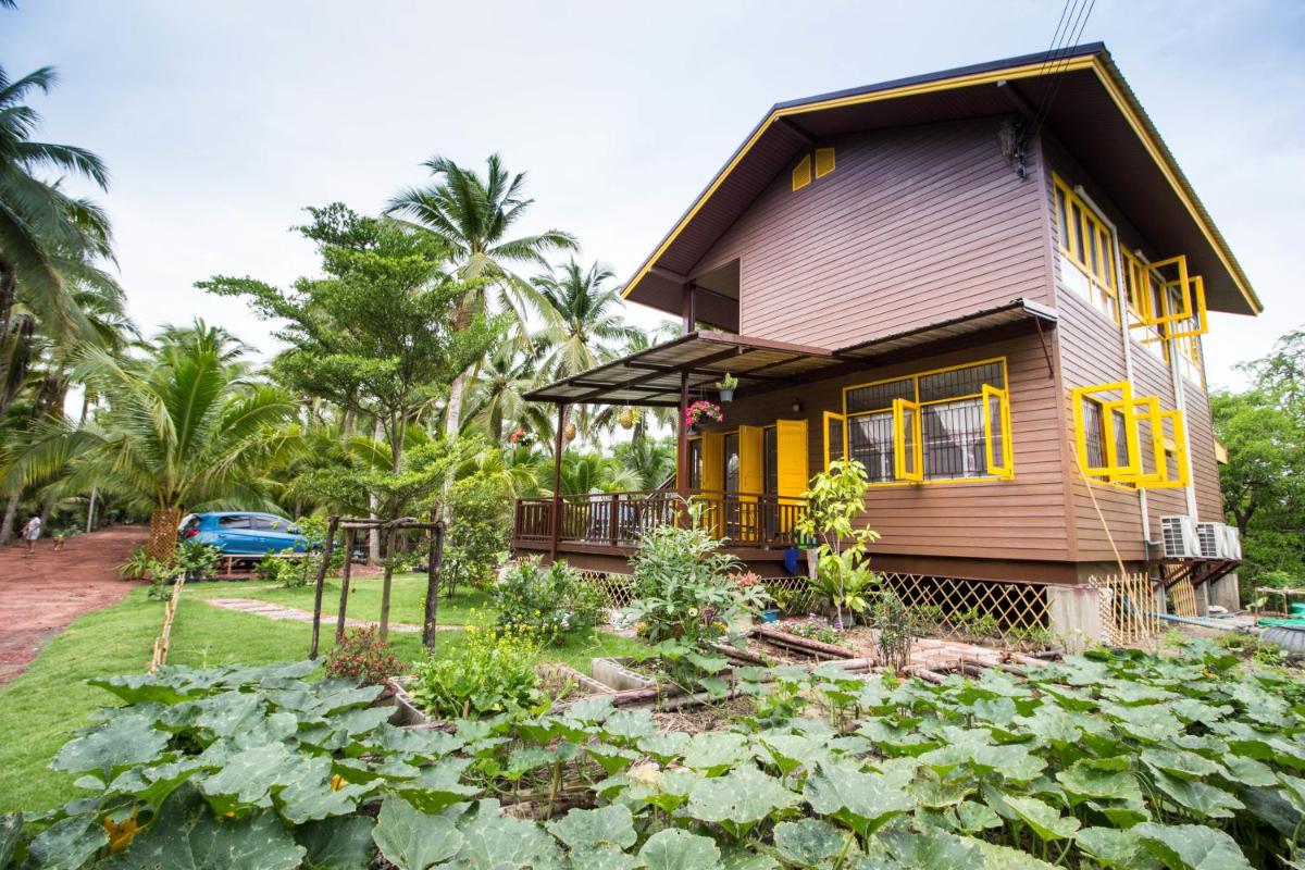 Phor Kub Mae Homestay