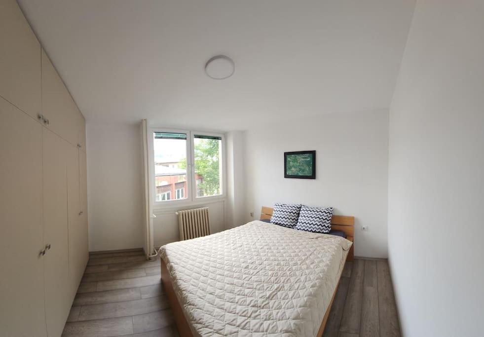 City Center Apt WFree P view 5
