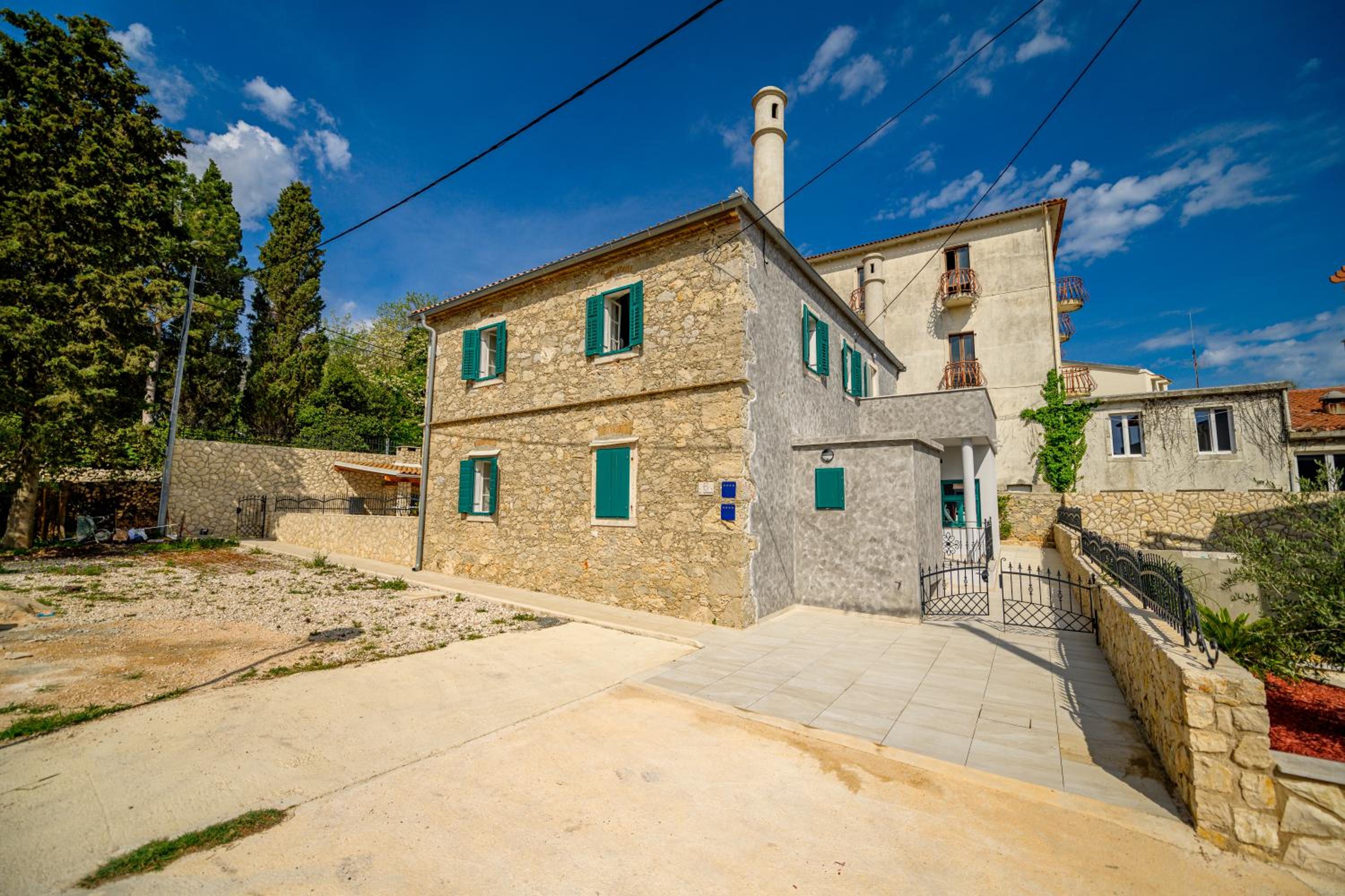Holiday house Nerezine view 2