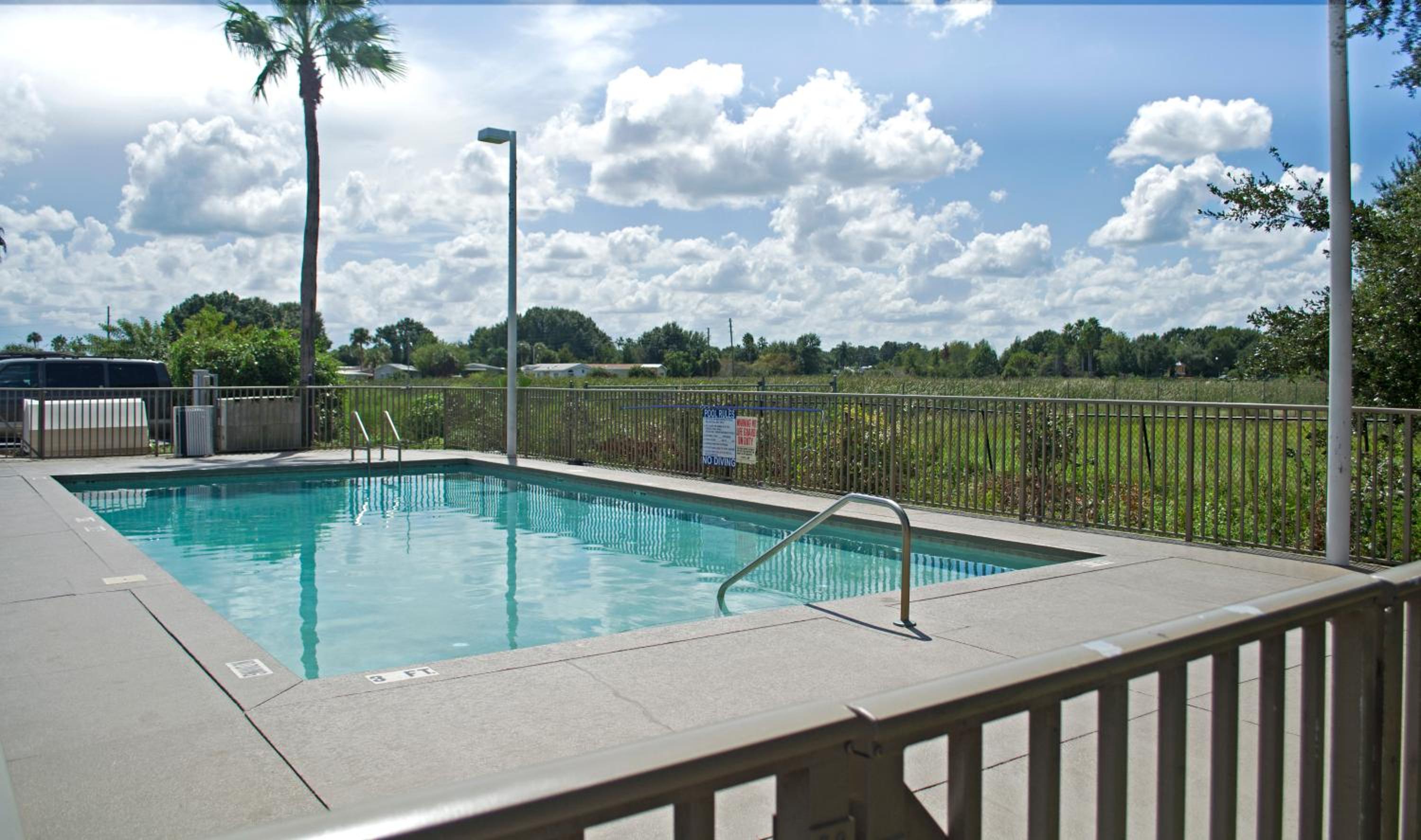 Serena Inn