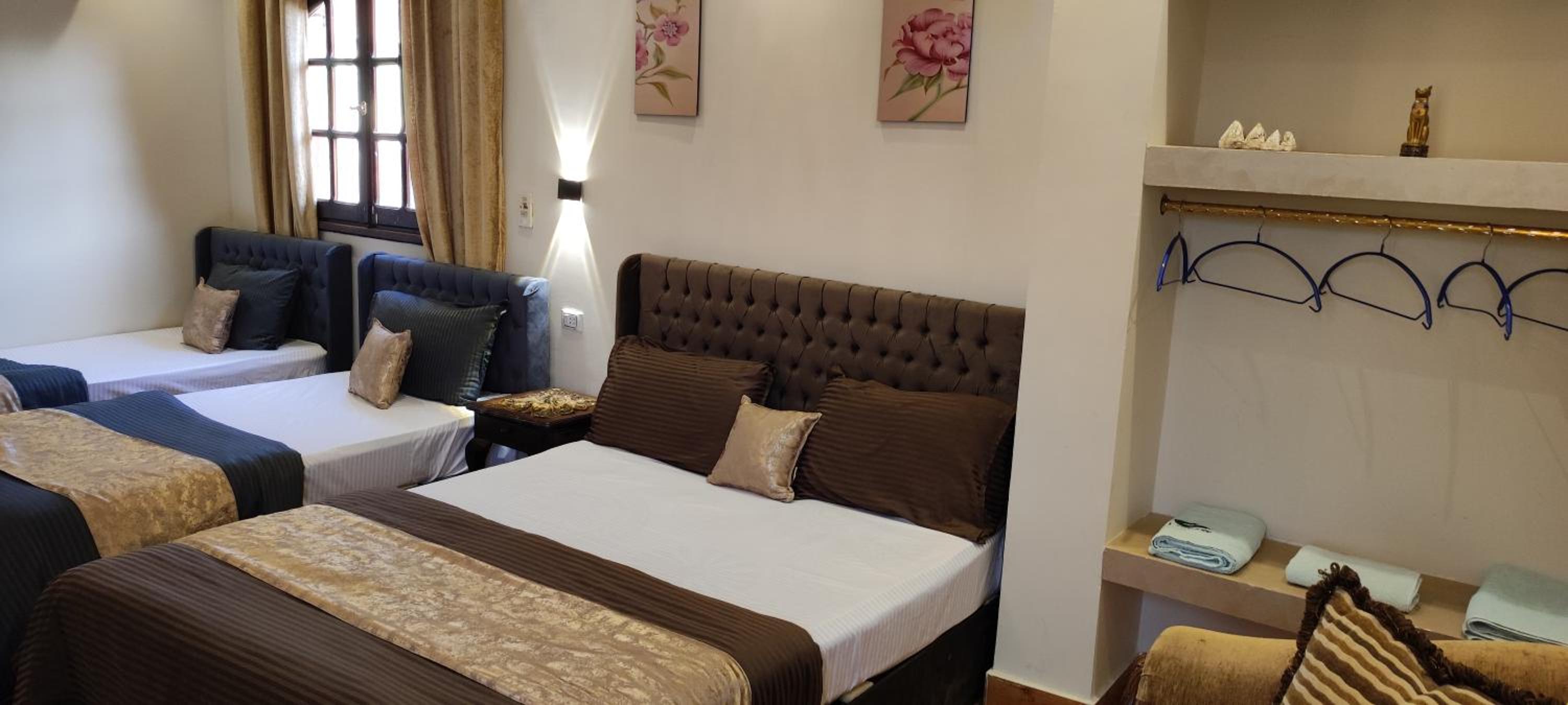 Eye of Ra - Guest house