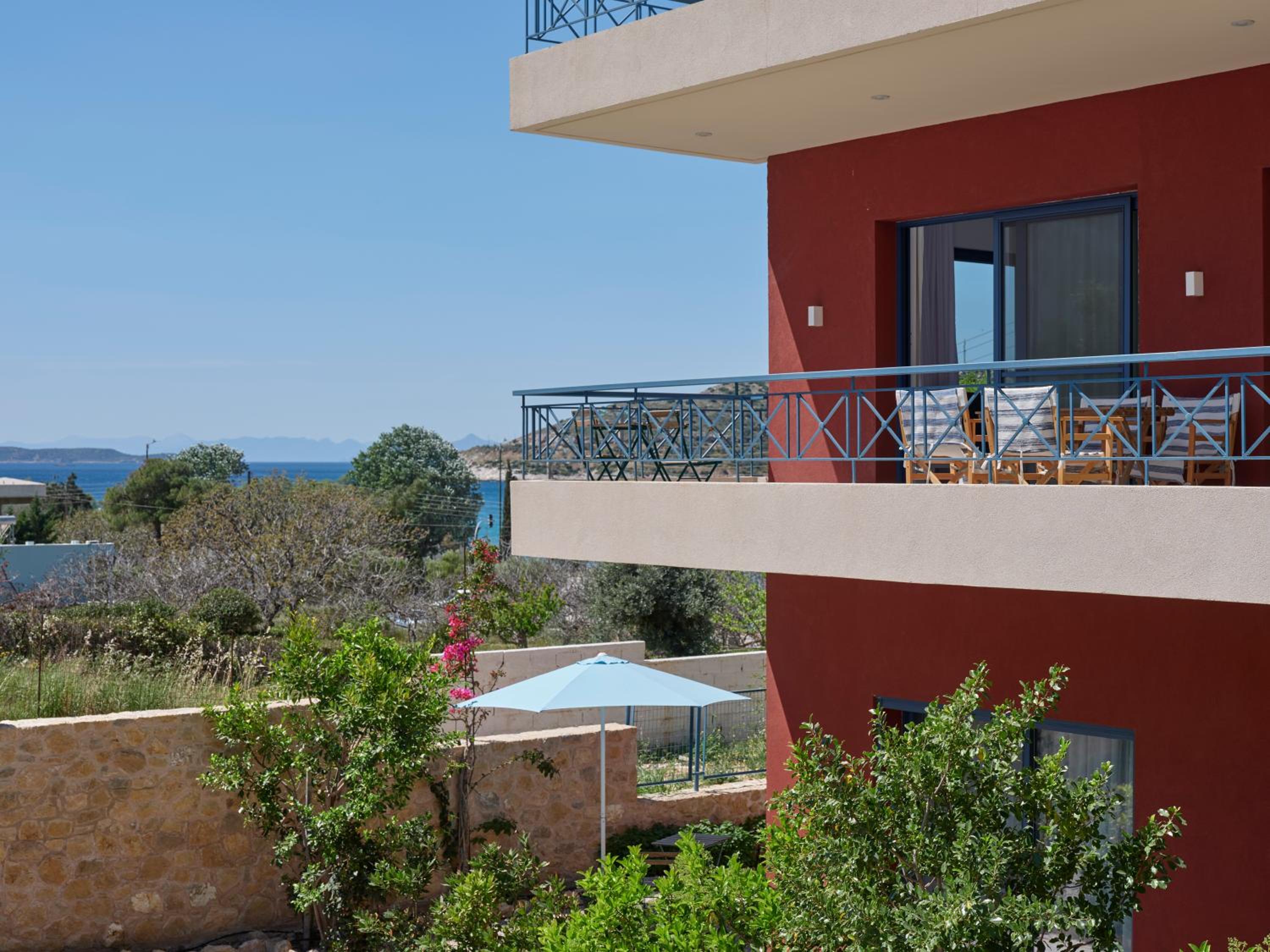 Augoustos ECO luxury apartments with pool