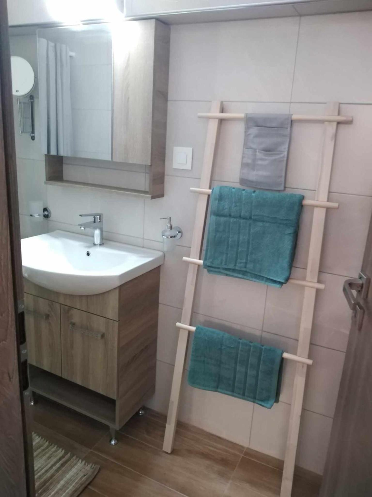 Stergios Suite with Private Jacuzzi view 4