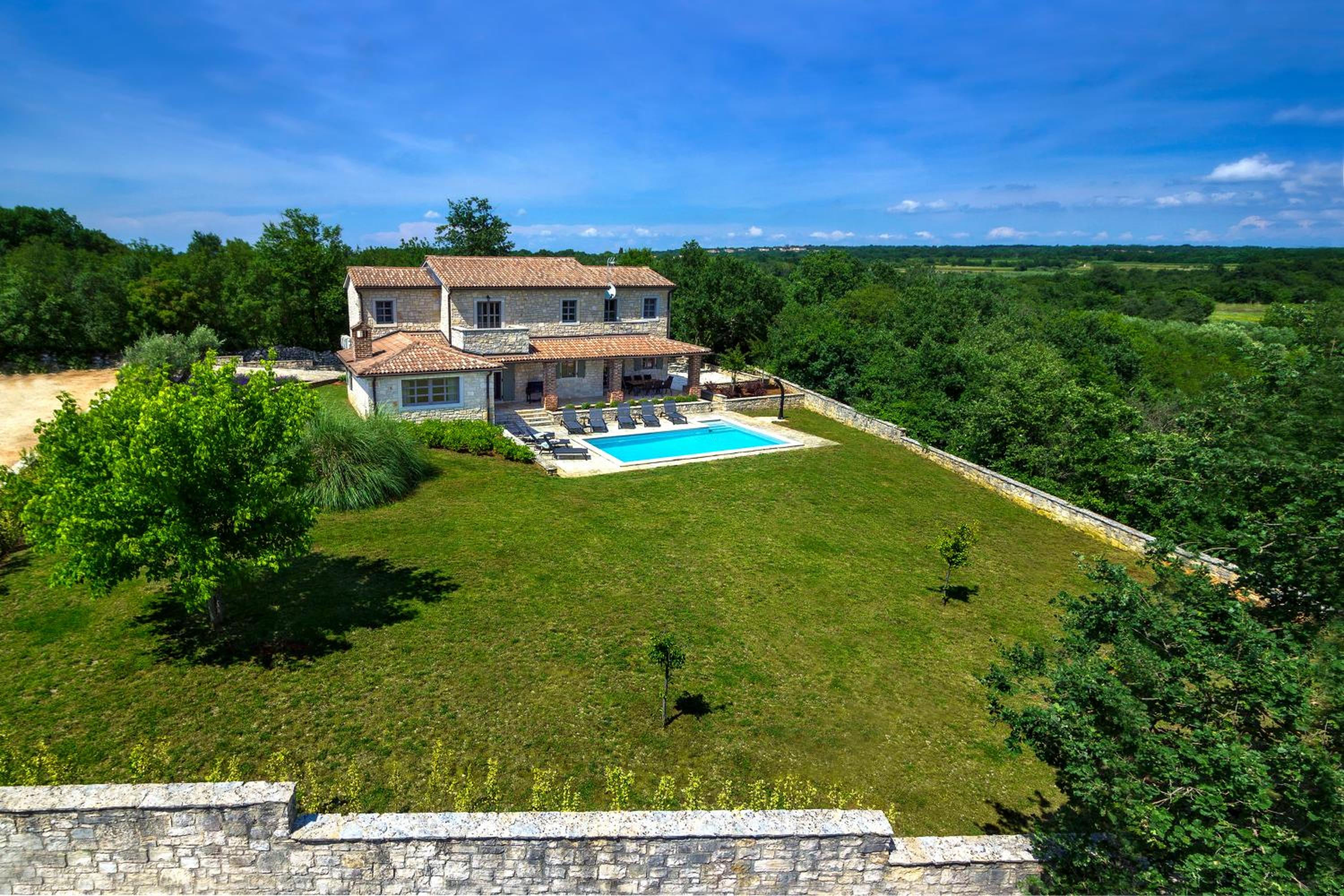 Villa Luna