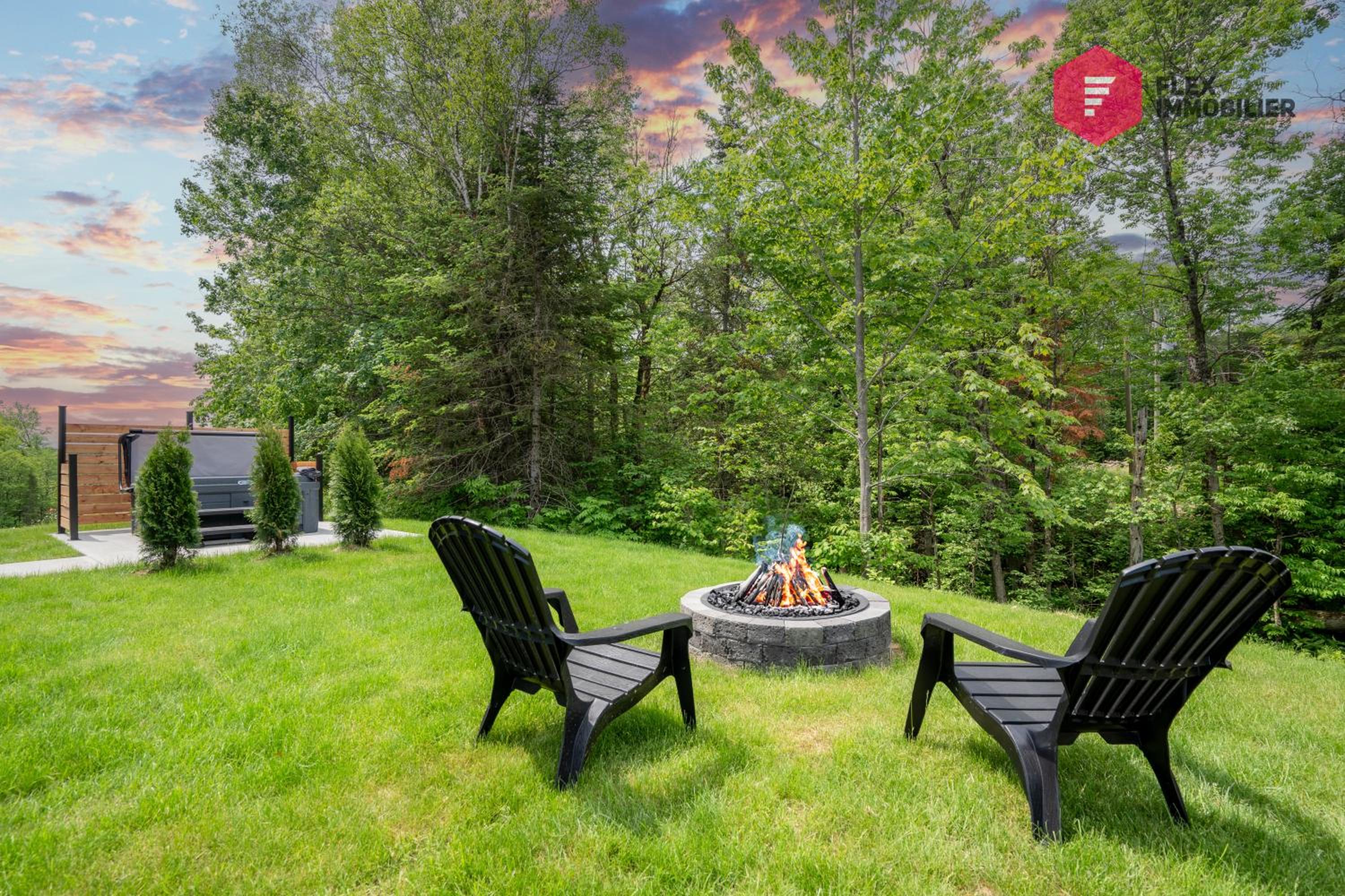 The Soothing Green at Cité-Jardin - Private SPA, Ping pong, Fireplace & Pool