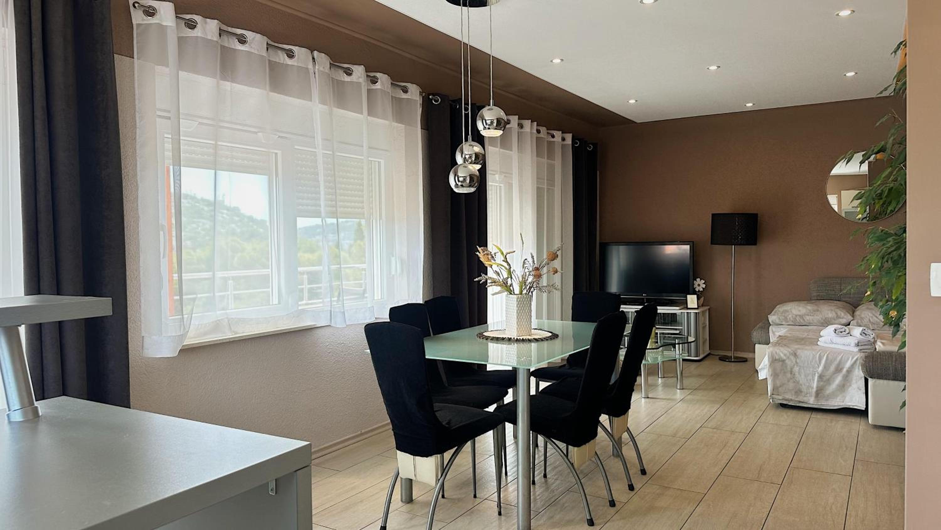 Apartments Matea