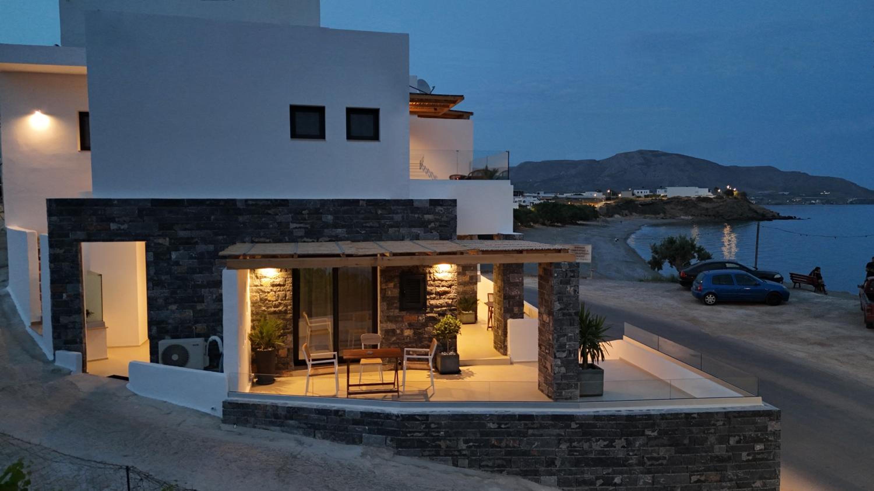 DG Luxury Apartments