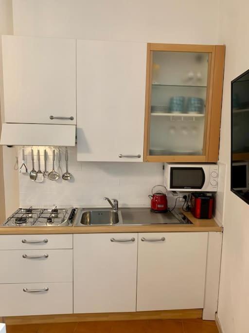 Central apartment De Angeli charm residence