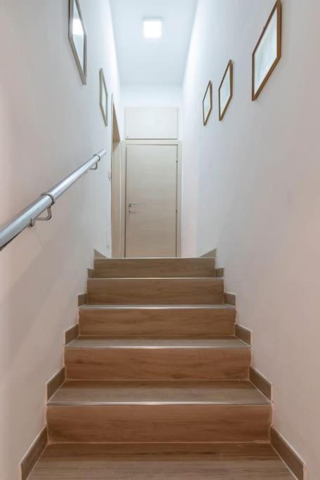 Central apartment De Angeli charm residence