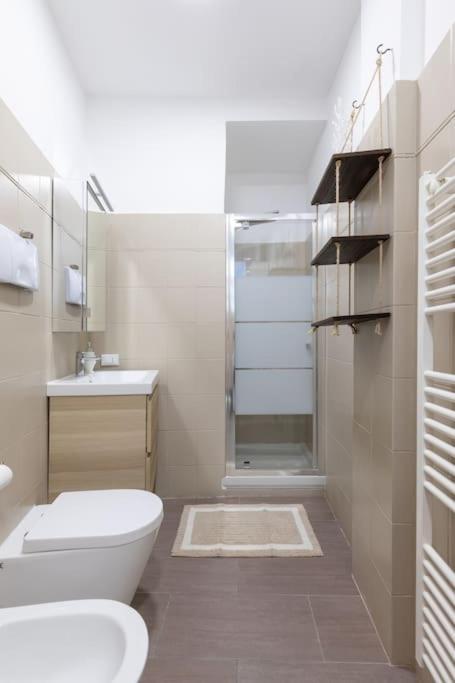 Central apartment De Angeli charm residence