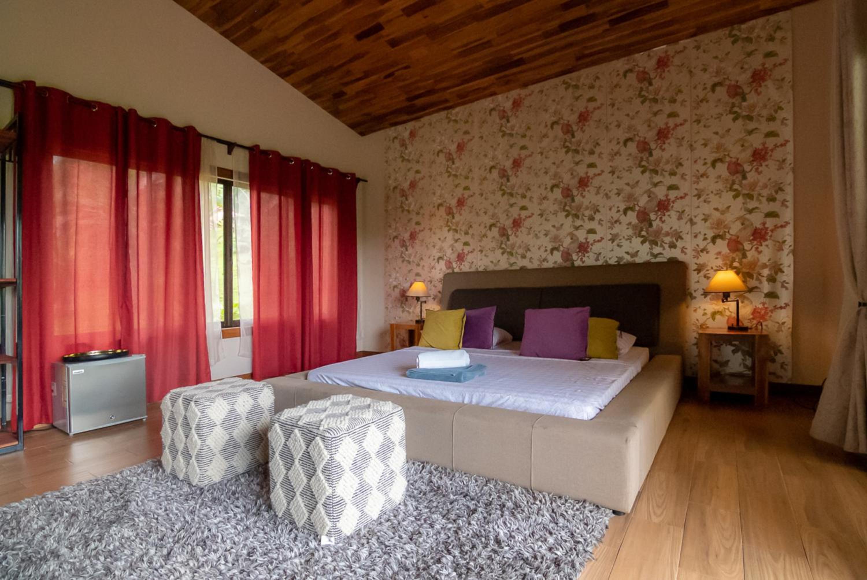 Osa Private Renting House-Villas-Tented-best views-nature-comfort