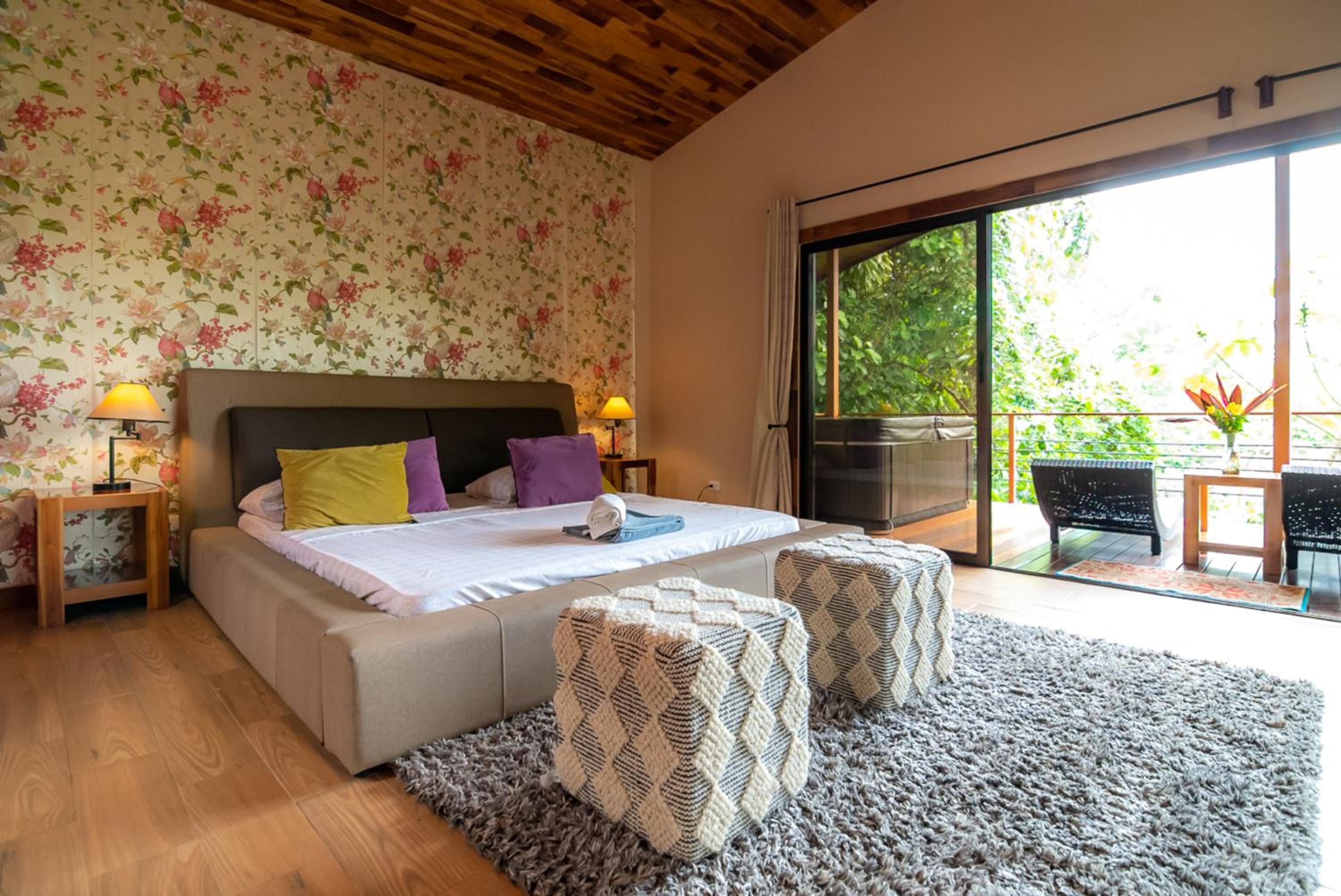 Osa Private Renting House-Villas-Tented-best views-nature-comfort