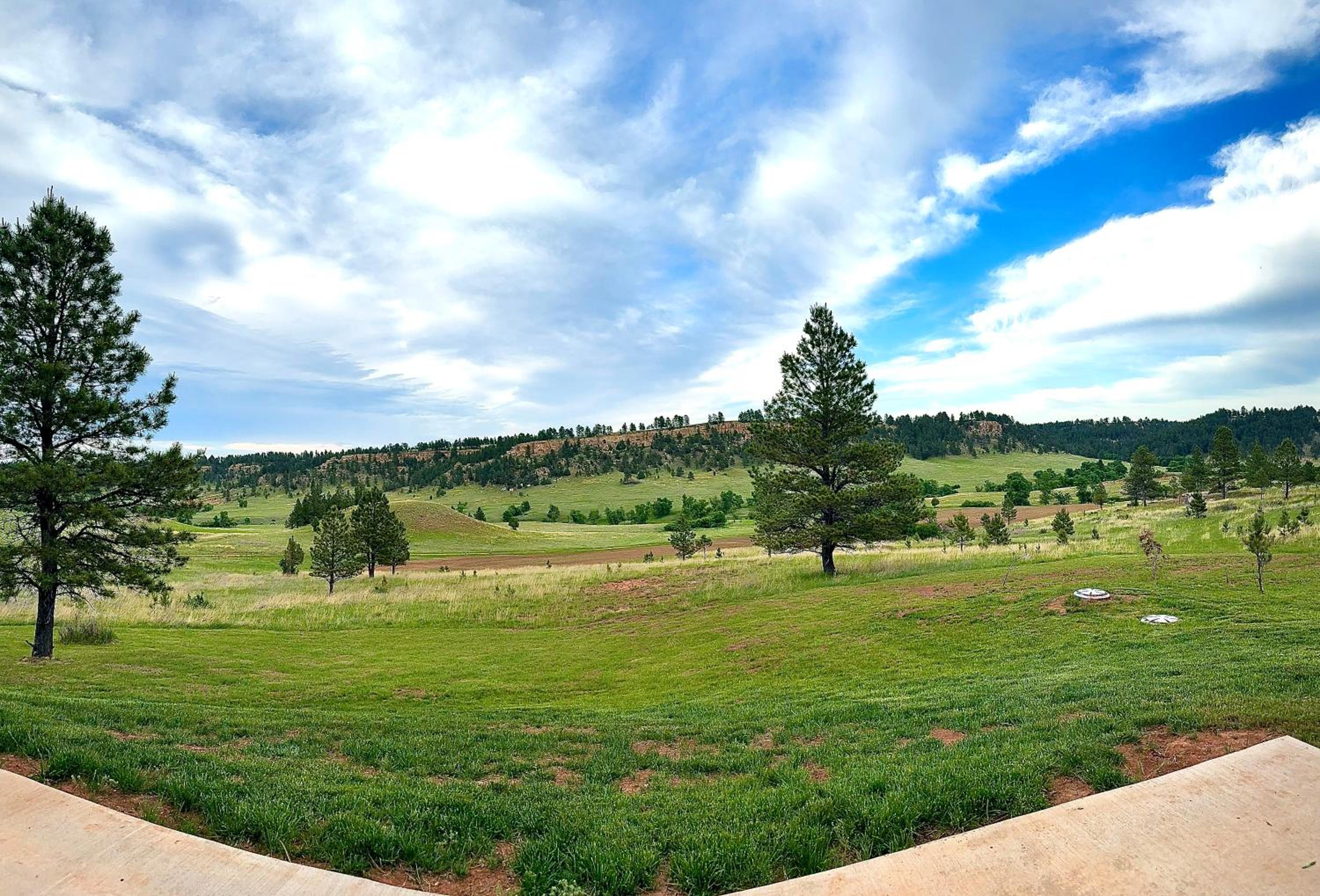 The Lodge at Devils Tower view 4