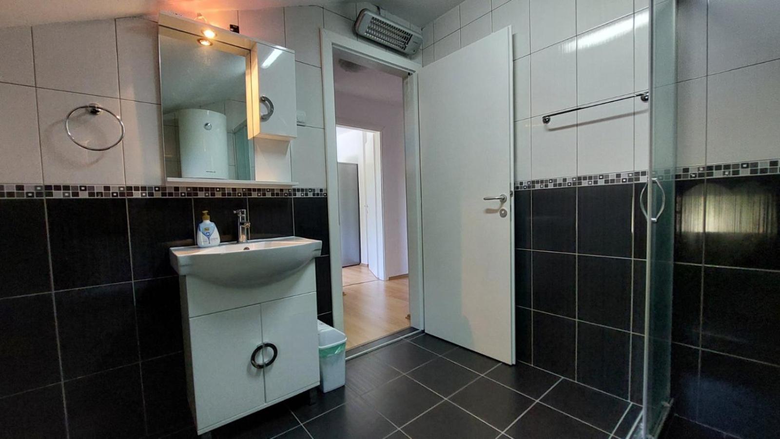 Mina sweet home apartment