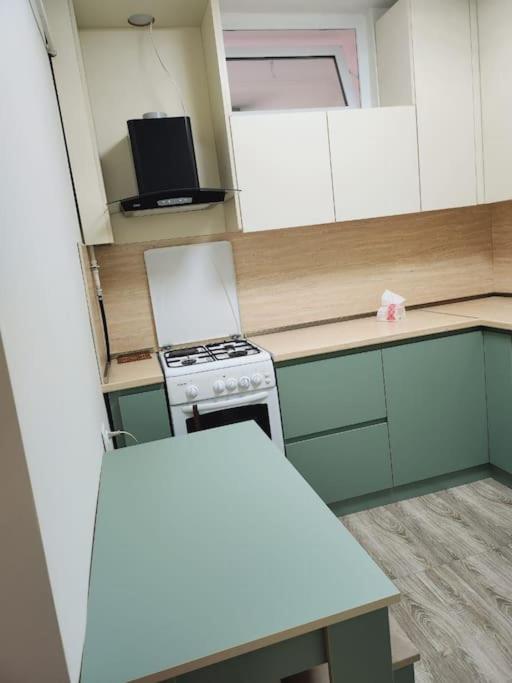 Apt with 2 rooms bedroom and living room