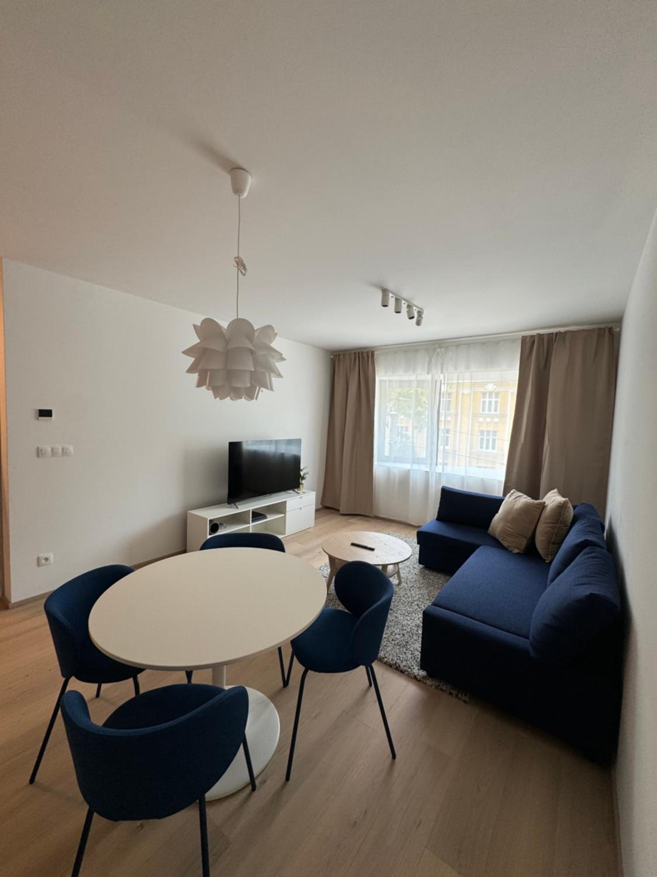 Aurora Apartments